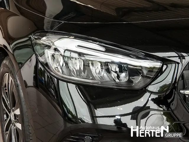 Mercedes-Benz B-Class view 13