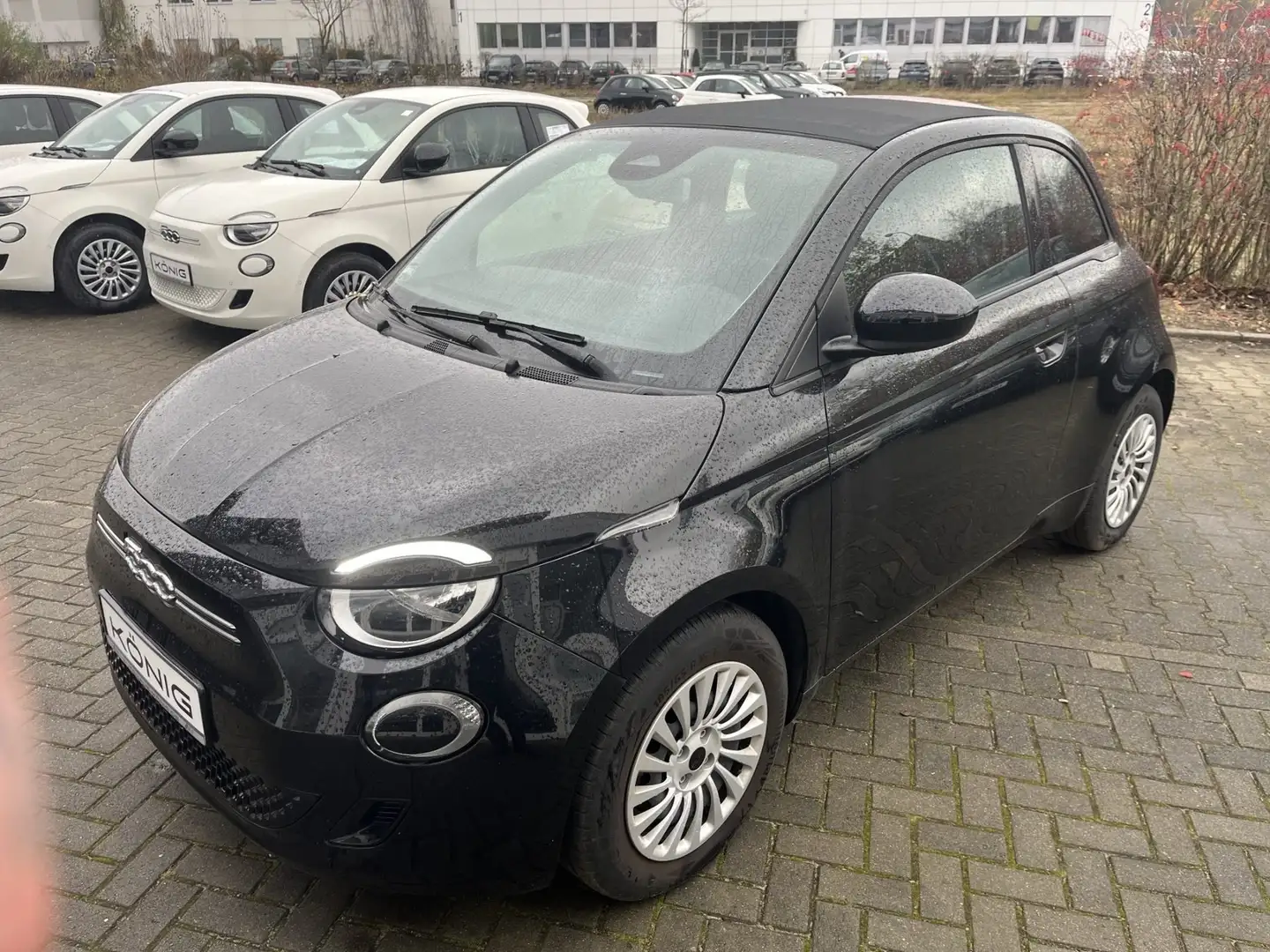 Fiat 500e Cabrio 42 kWh - FI03P07K01 Schwarz - 1