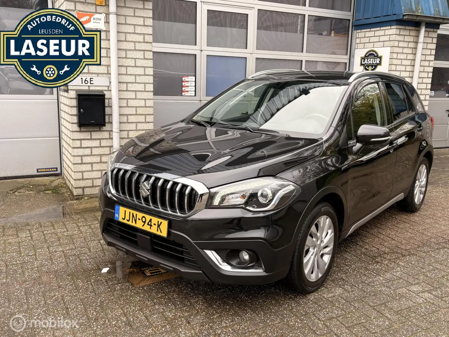 Suzuki S-Cross 1.0 Boosterjet Comfort Noir - 2