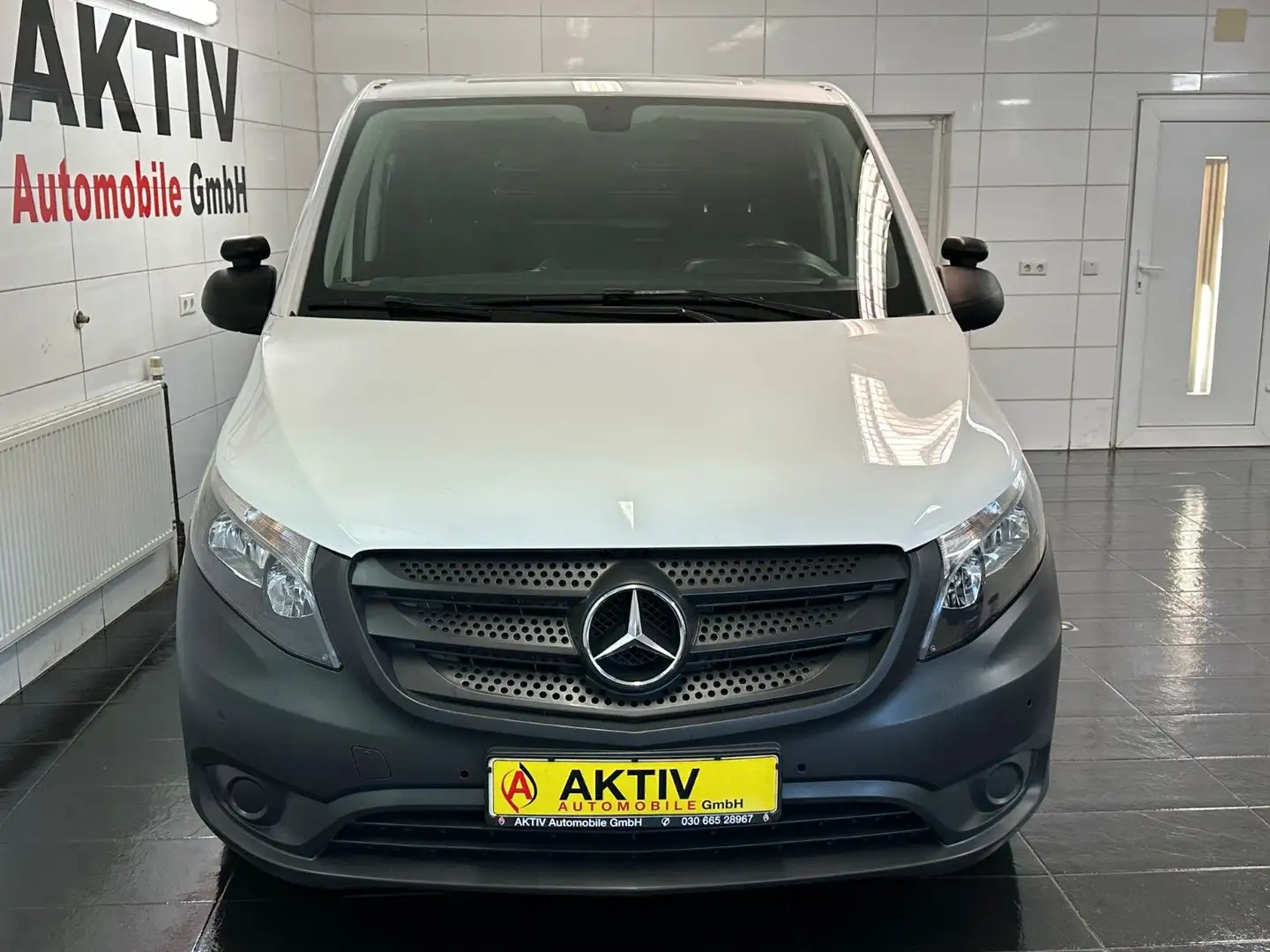 Mercedes-Benz Vito Kasten 114 BT RWD kompakt*Navi*Klima*LKW* Wit - 2