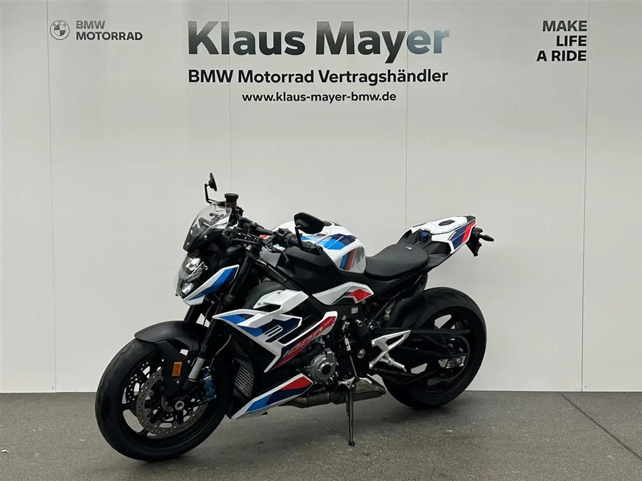 BMW M 1000 R