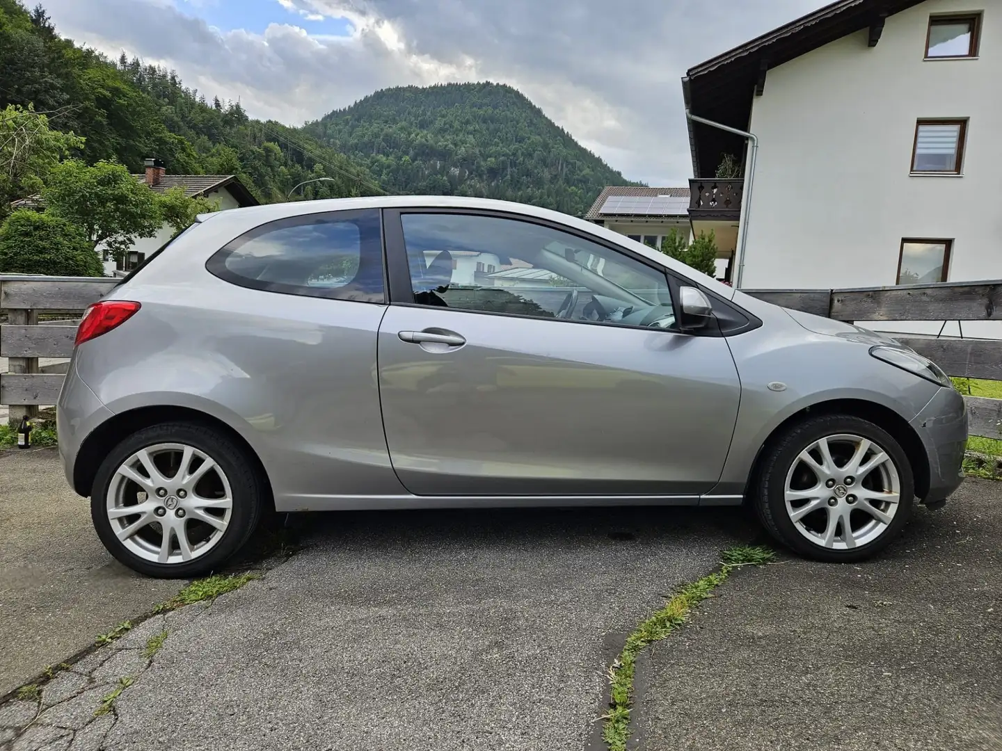 Mazda 2 1.3 Fit For Fun Sport (3-trg.) Gris - 2