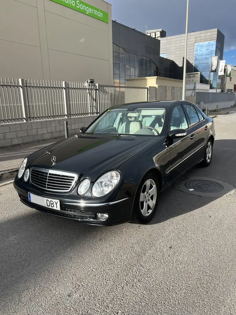 Mercedes-Benz E 320 CDI - 1