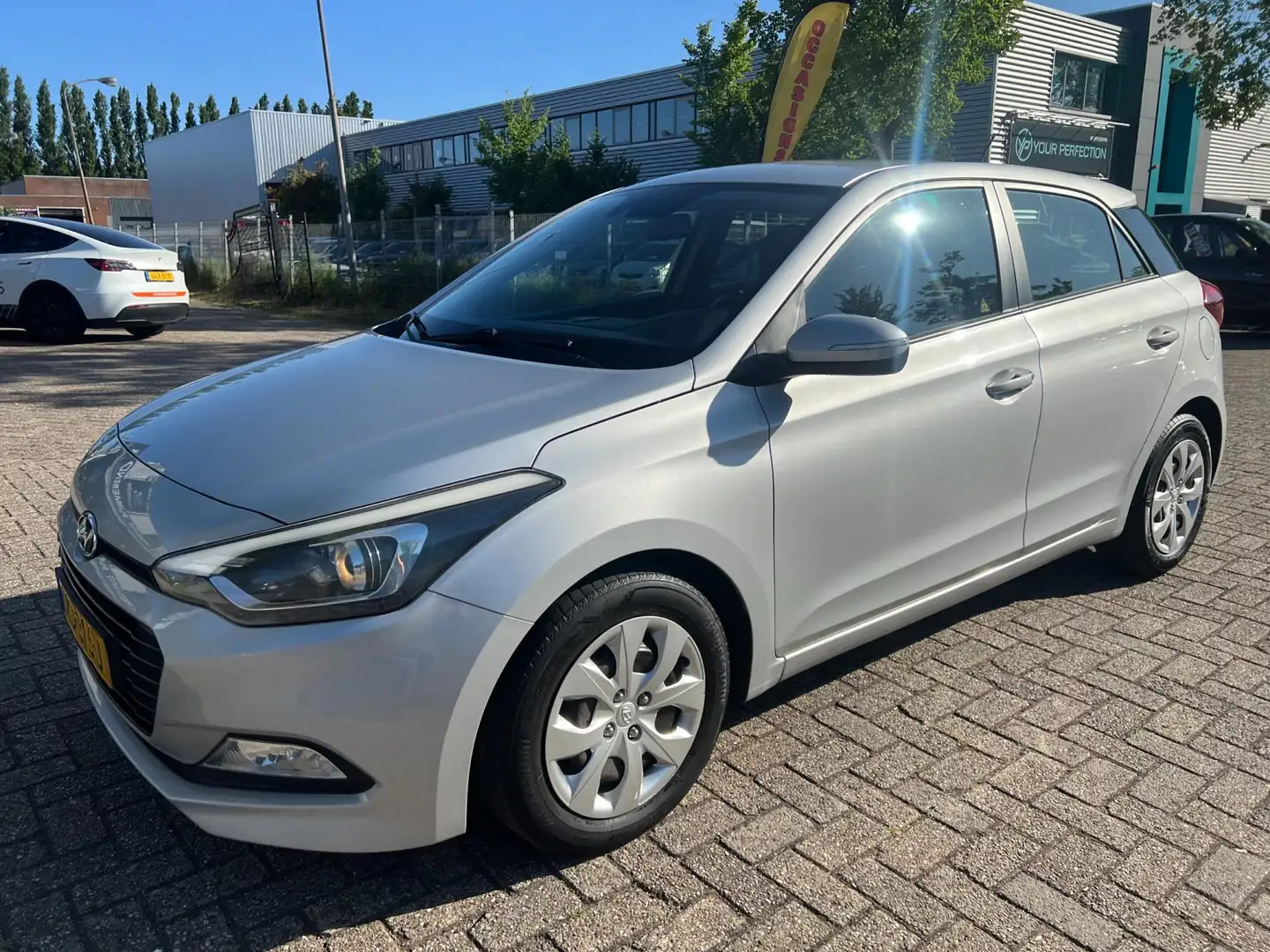 Hyundai i20 1.0 T-GDI i-Motion - AIRCO - 2016 - NETJES - NAP ! Gris - 2