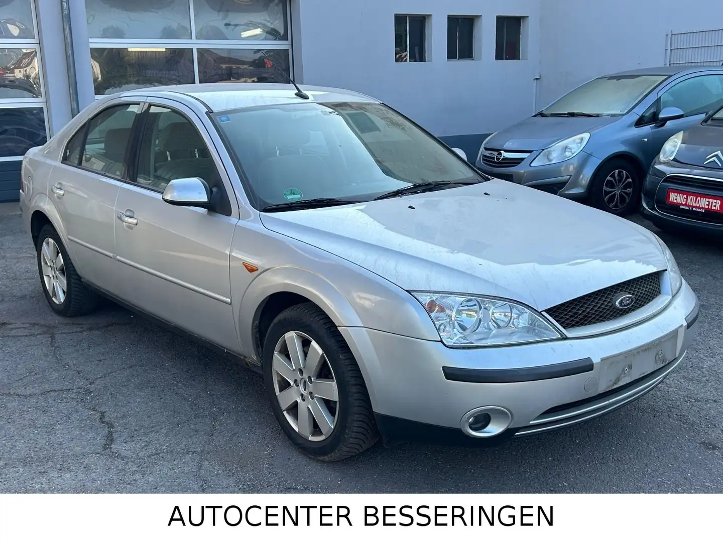 Ford Mondeo Ghia * KLIMA * SITZHEIZUNG * EURO 4 * Šedá - 2