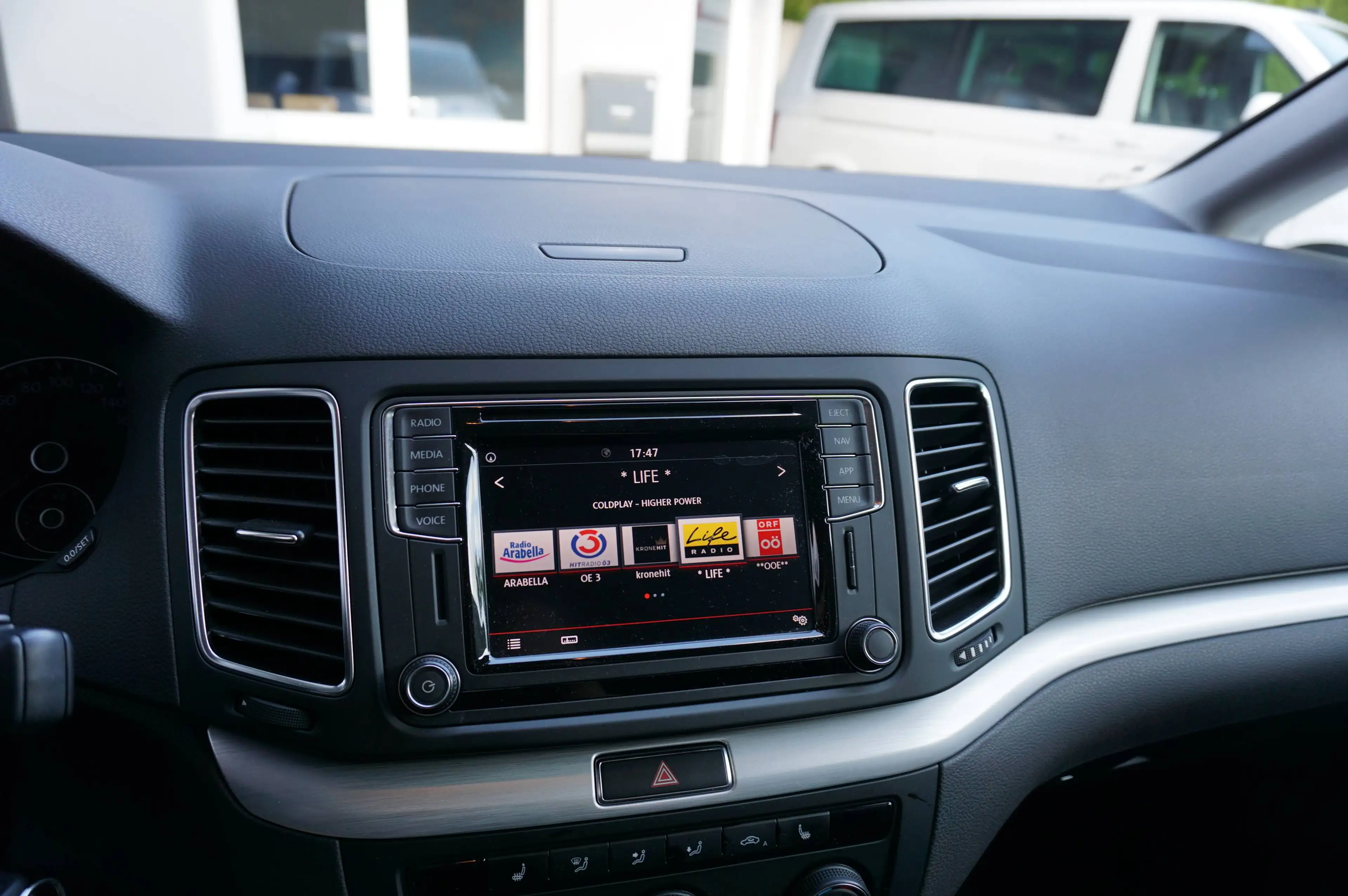 Volkswagen Sharan Trendline BMT/Start-Stopp — photo 9