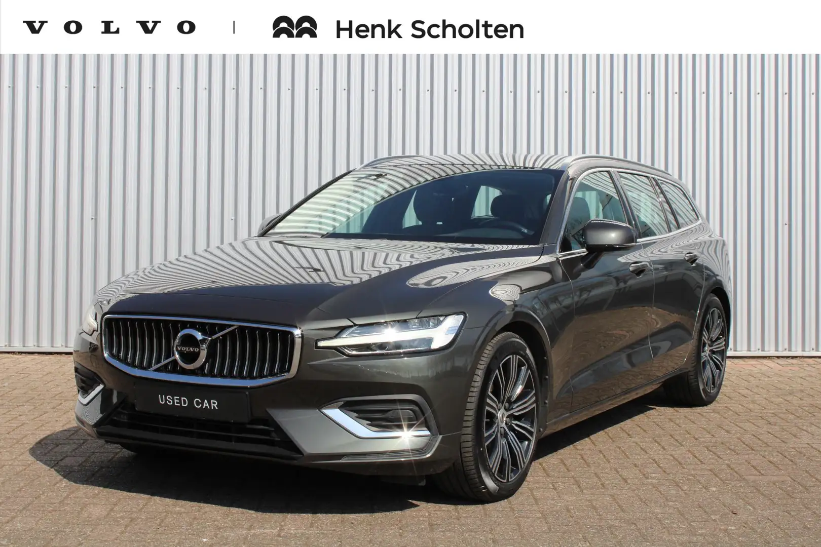 Volvo V60 T5 Automaat Momentum | DAB Ontvanger | Lederen Bek Grijs - 1