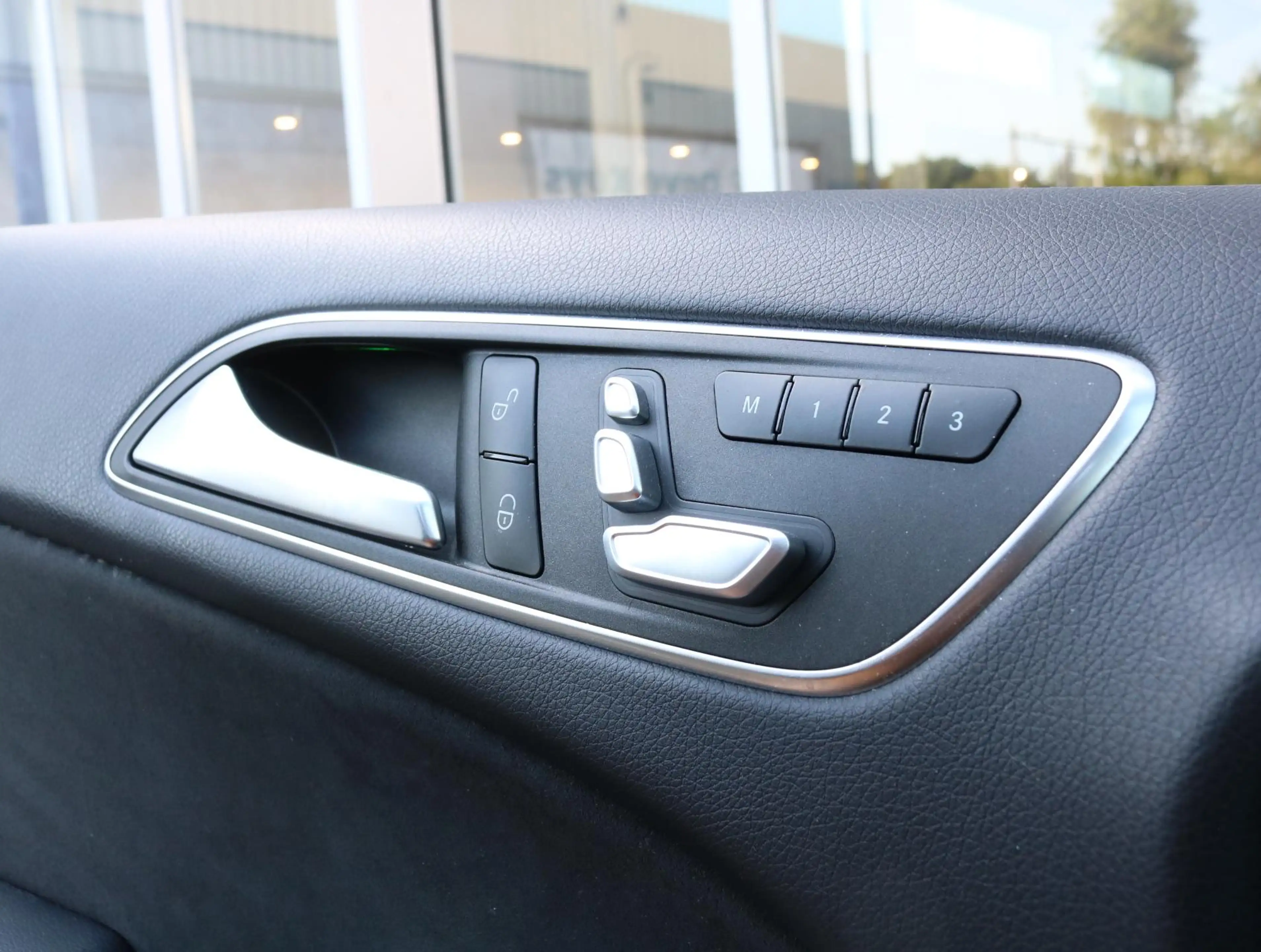 Mercedes-Benz B 220 4Matic Prestige AMG Line Panoramadak | Trekhaak | — photo 8