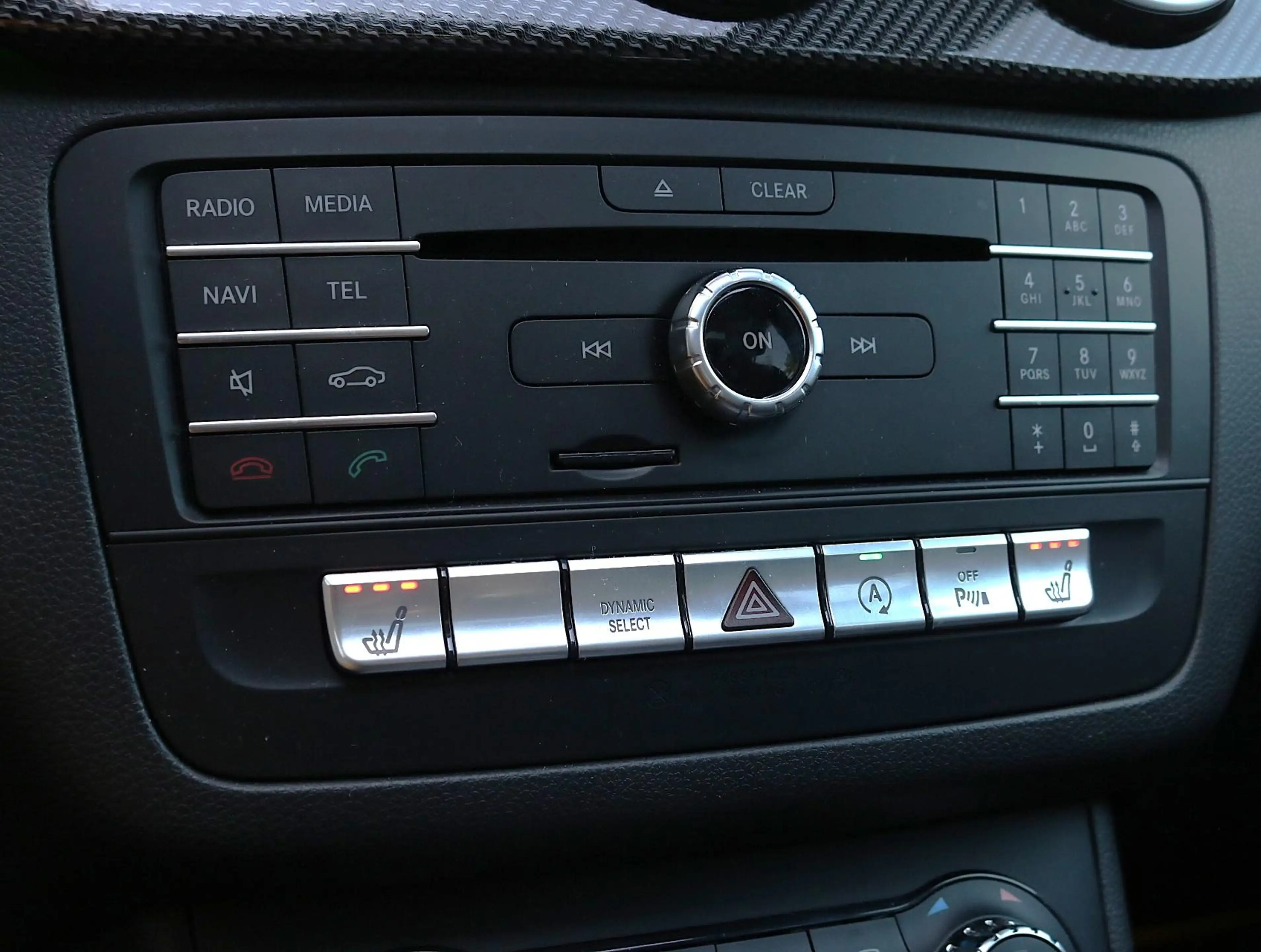 Mercedes-Benz B 220 4Matic Prestige AMG Line Panoramadak | Trekhaak | — photo 7