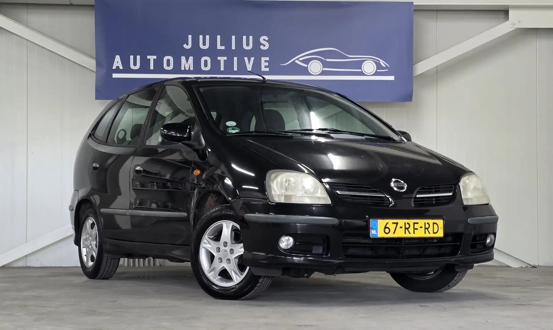 Nissan Almera Tino 1.8 Acenta Navi Camera Trekhaak Airco Garantie! Schwarz - 2