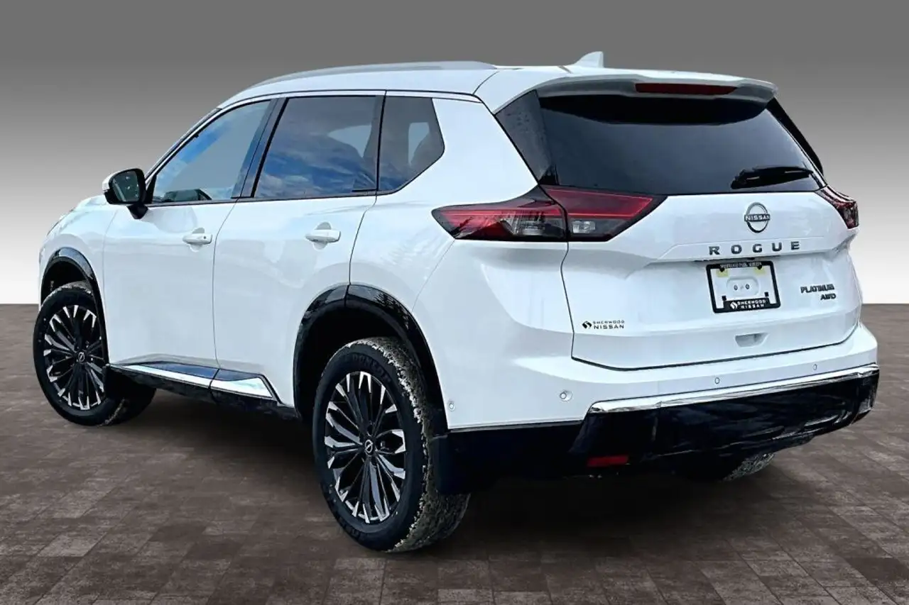 Nissan Rogue снимка Nissan Rogue