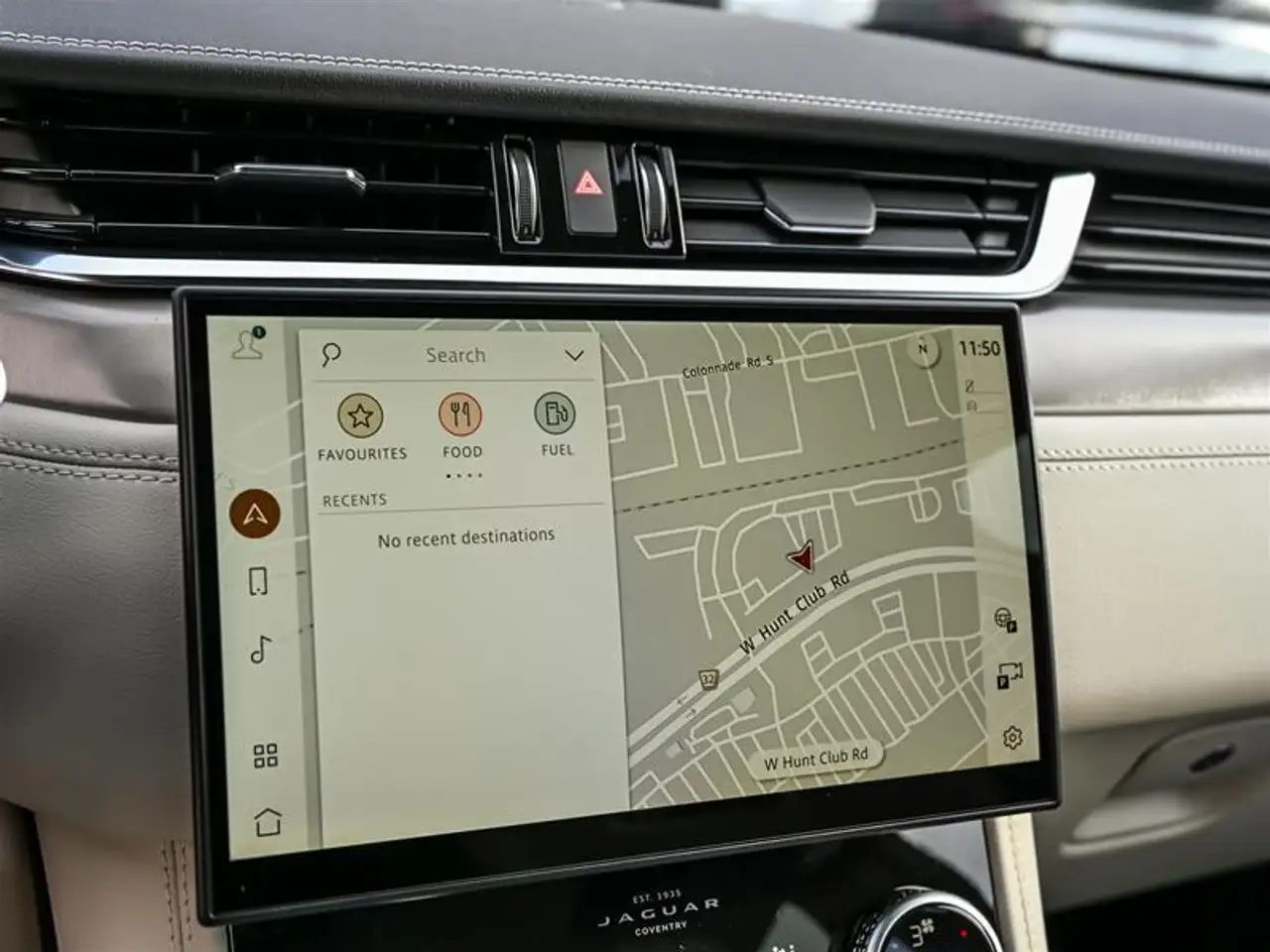 Jaguar F-Pace снимка Jaguar F-Pace