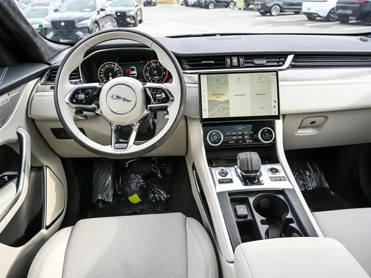 Jaguar F-Pace снимка Jaguar F-Pace