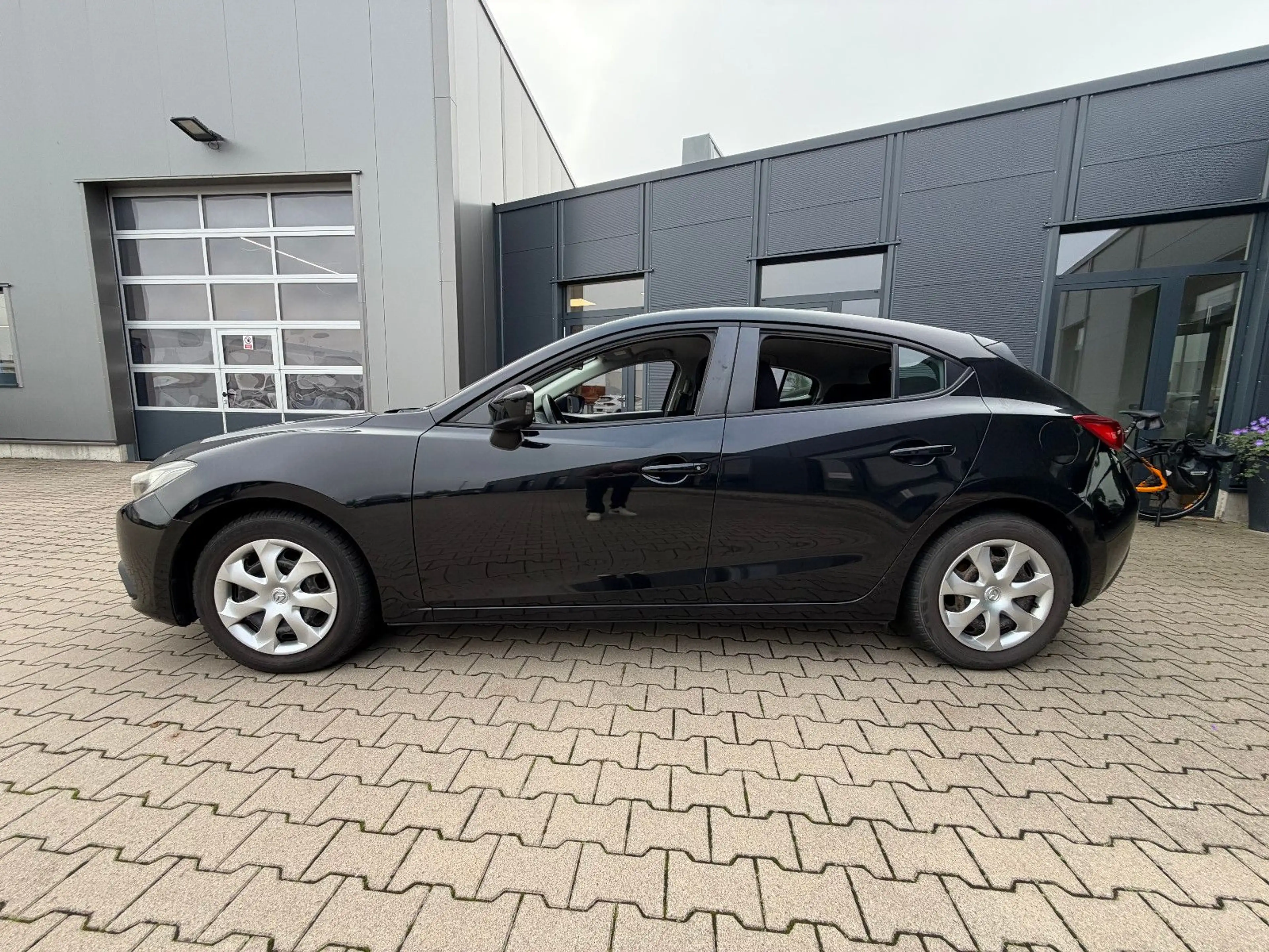 Mazda 3 1.5 Prime-Line — photo 4