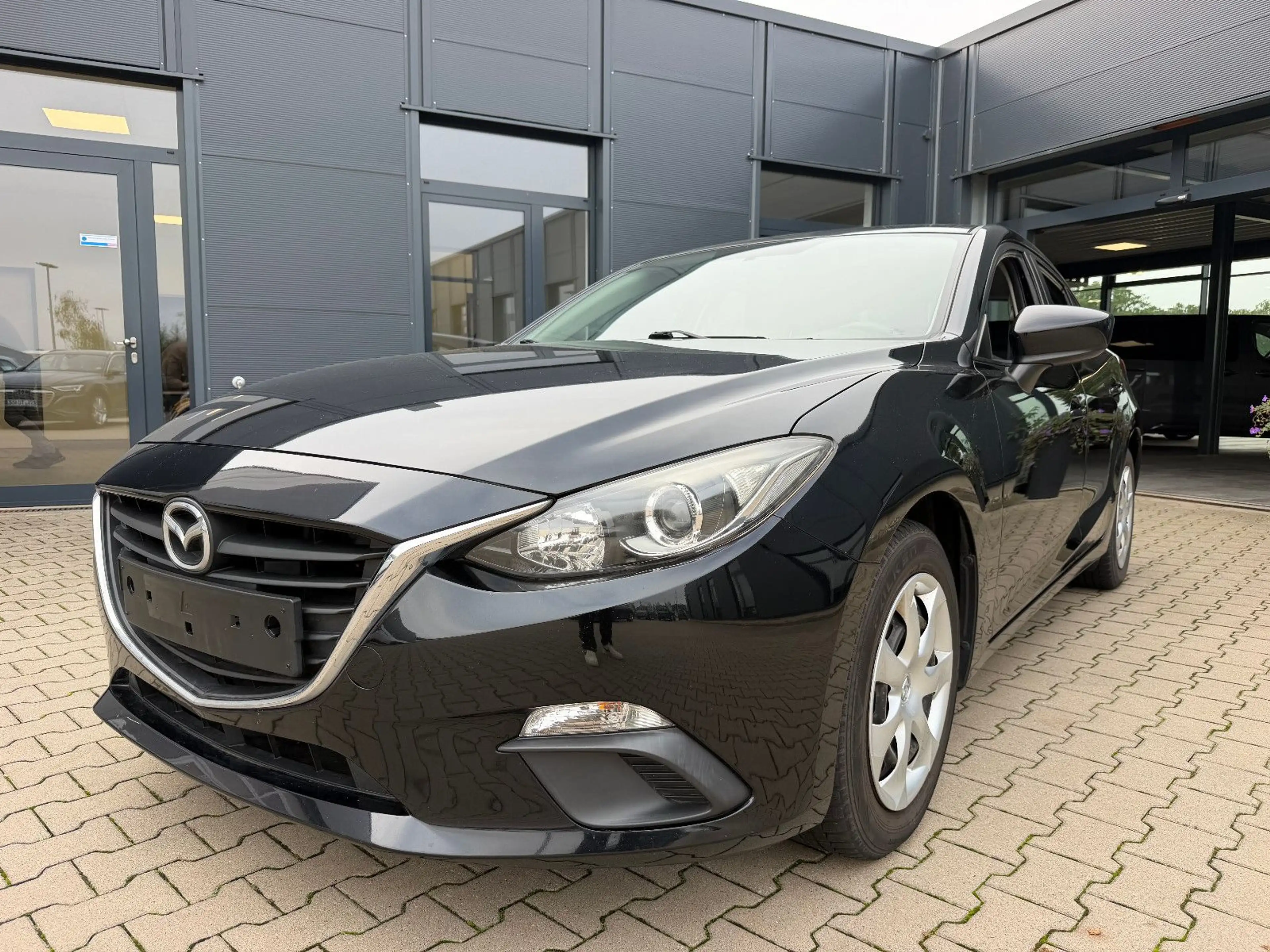 Mazda 3 1.5 Prime-Line