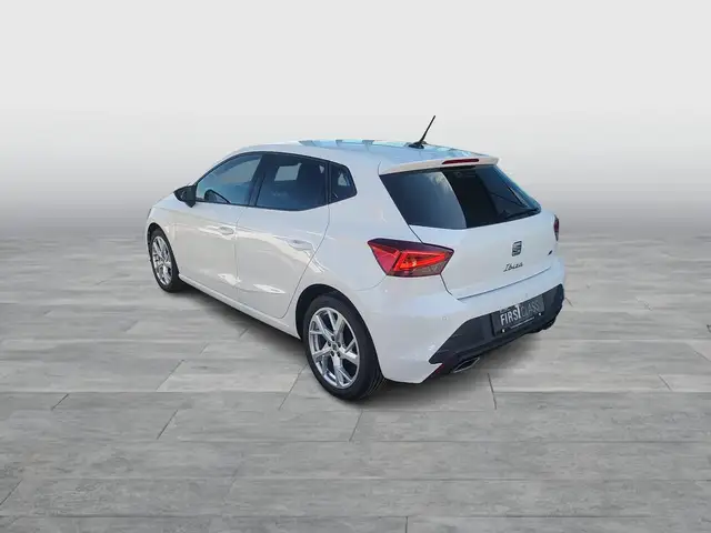 Seat Ibiza view 4