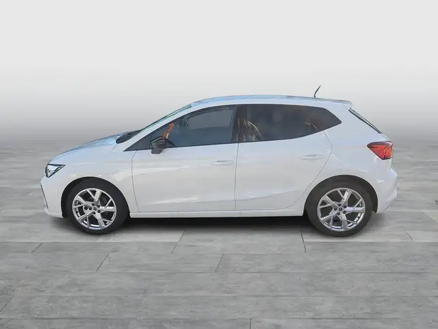 Seat Ibiza view 3