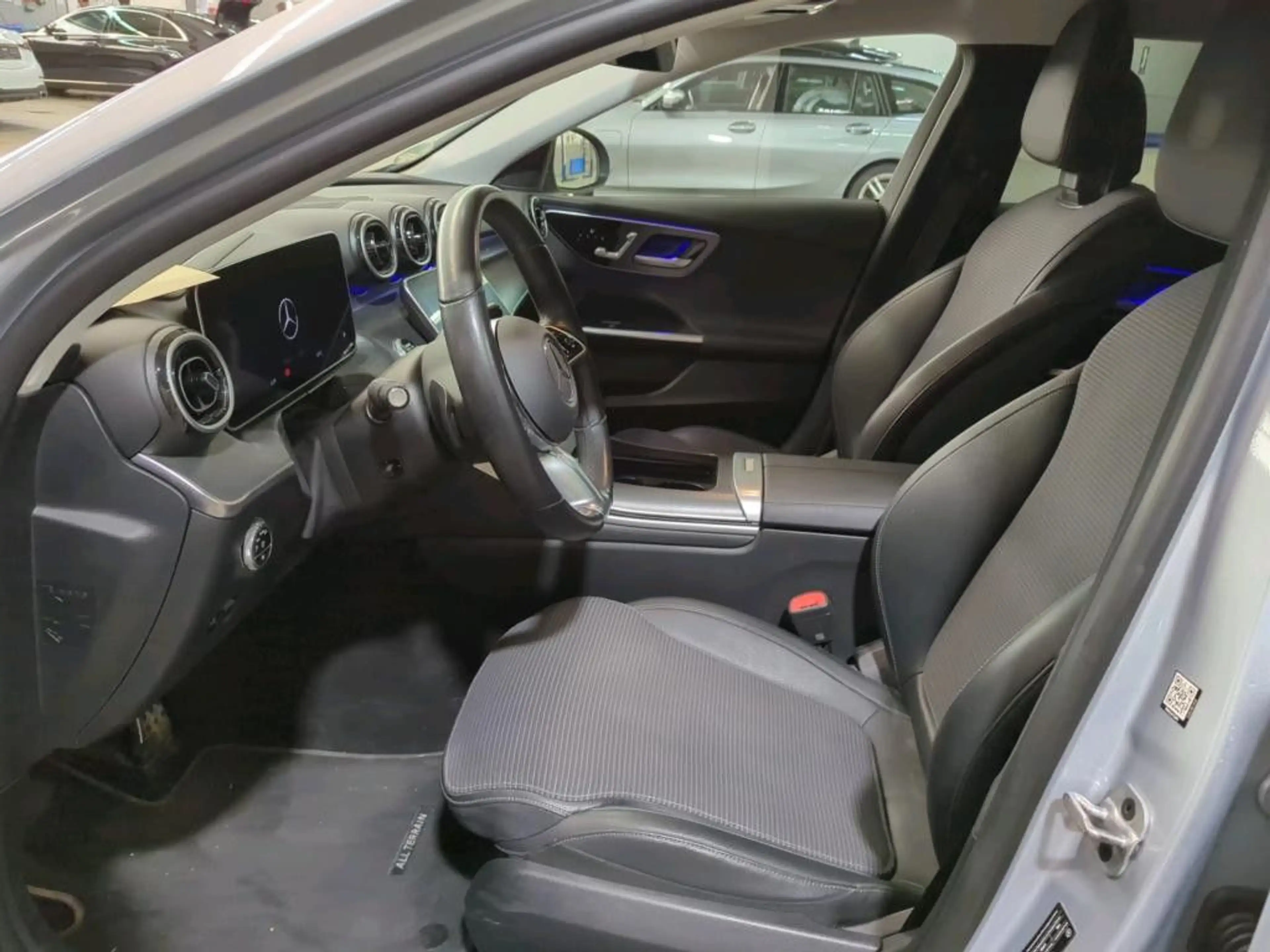Mercedes-Benz C 220 d 4Matic All Terrain Distro*AHK*HUD*Memory — photo 6