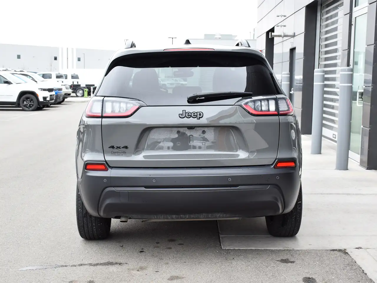 Jeep Cherokee снимка Jeep Cherokee