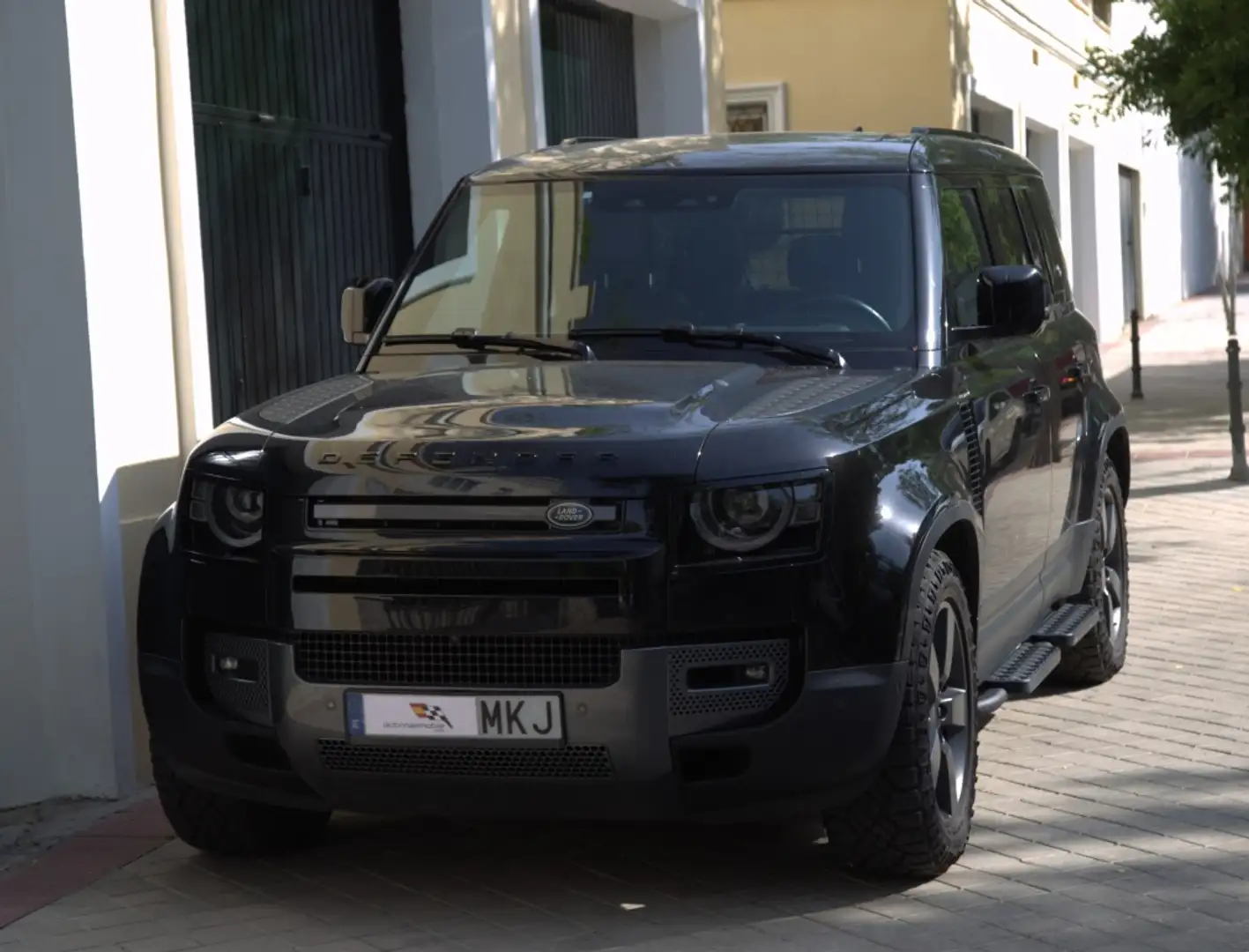 Land Rover Defender 110 2.0 Si4 PHEV S AWD Aut. 404 Nero - 1