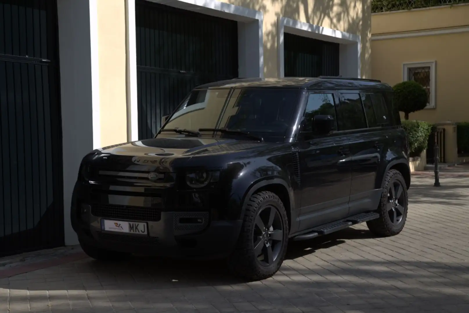 Land Rover Defender 110 2.0 Si4 PHEV S AWD Aut. 404 Nero - 2