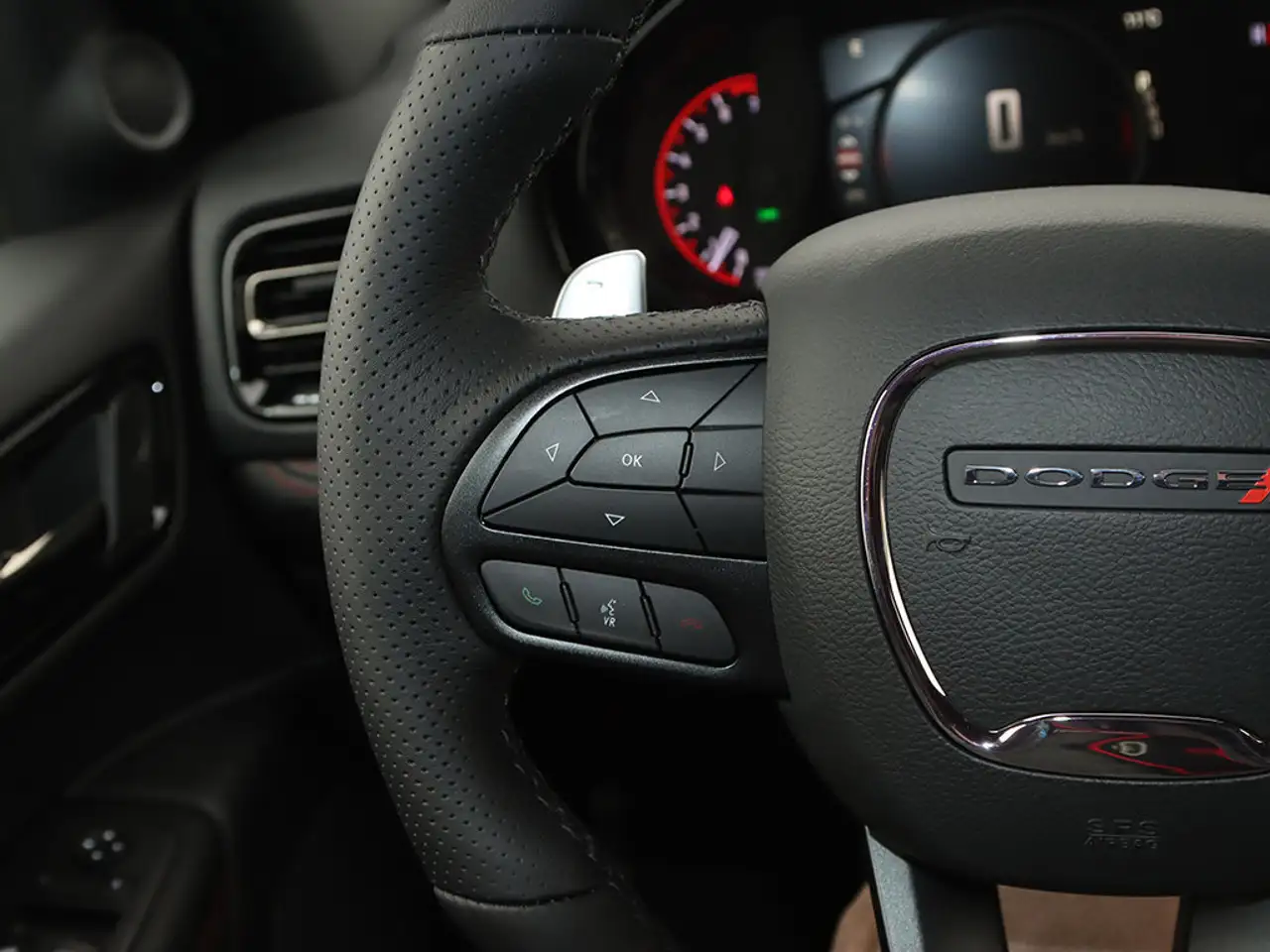 Dodge Durango снимка Dodge Durango
