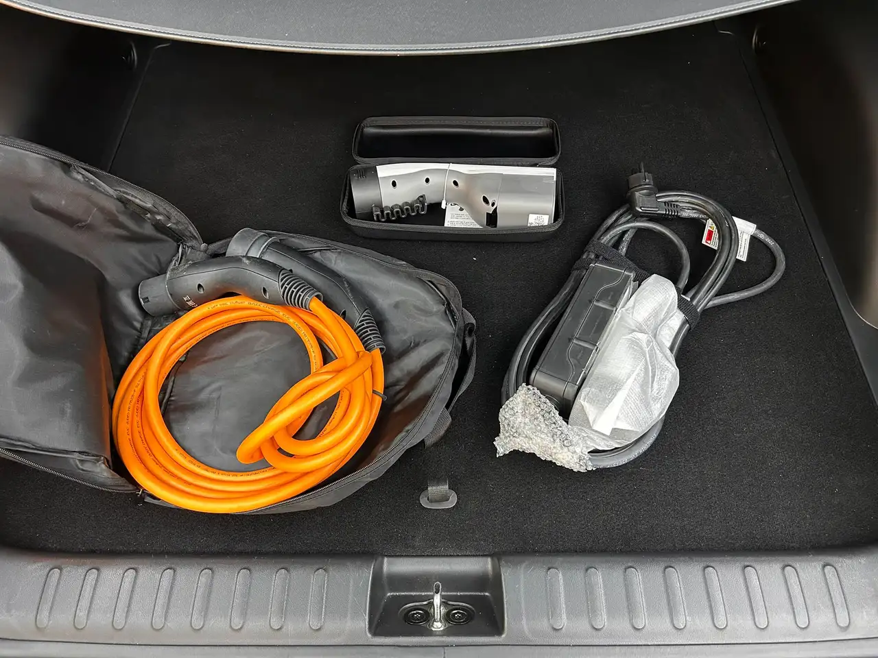 Hyundai Ioniq 5 Uniq LED+NAVI+BOSE+HEAD+SHZ+360+ACC+AHK+, миниатюра 28