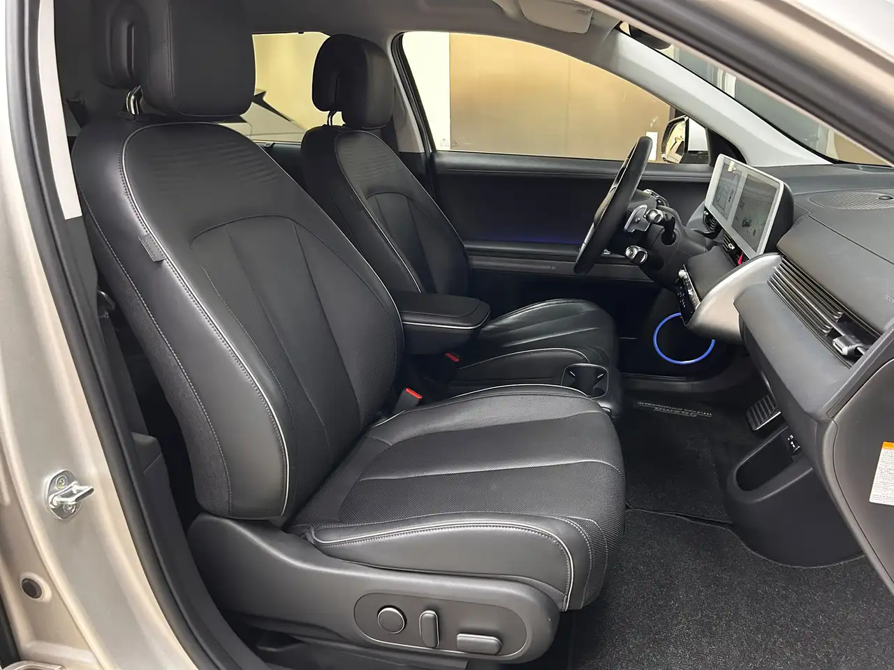 Hyundai Ioniq 5 Uniq LED+NAVI+BOSE+HEAD+SHZ+360+ACC+AHK+, миниатюра 10
