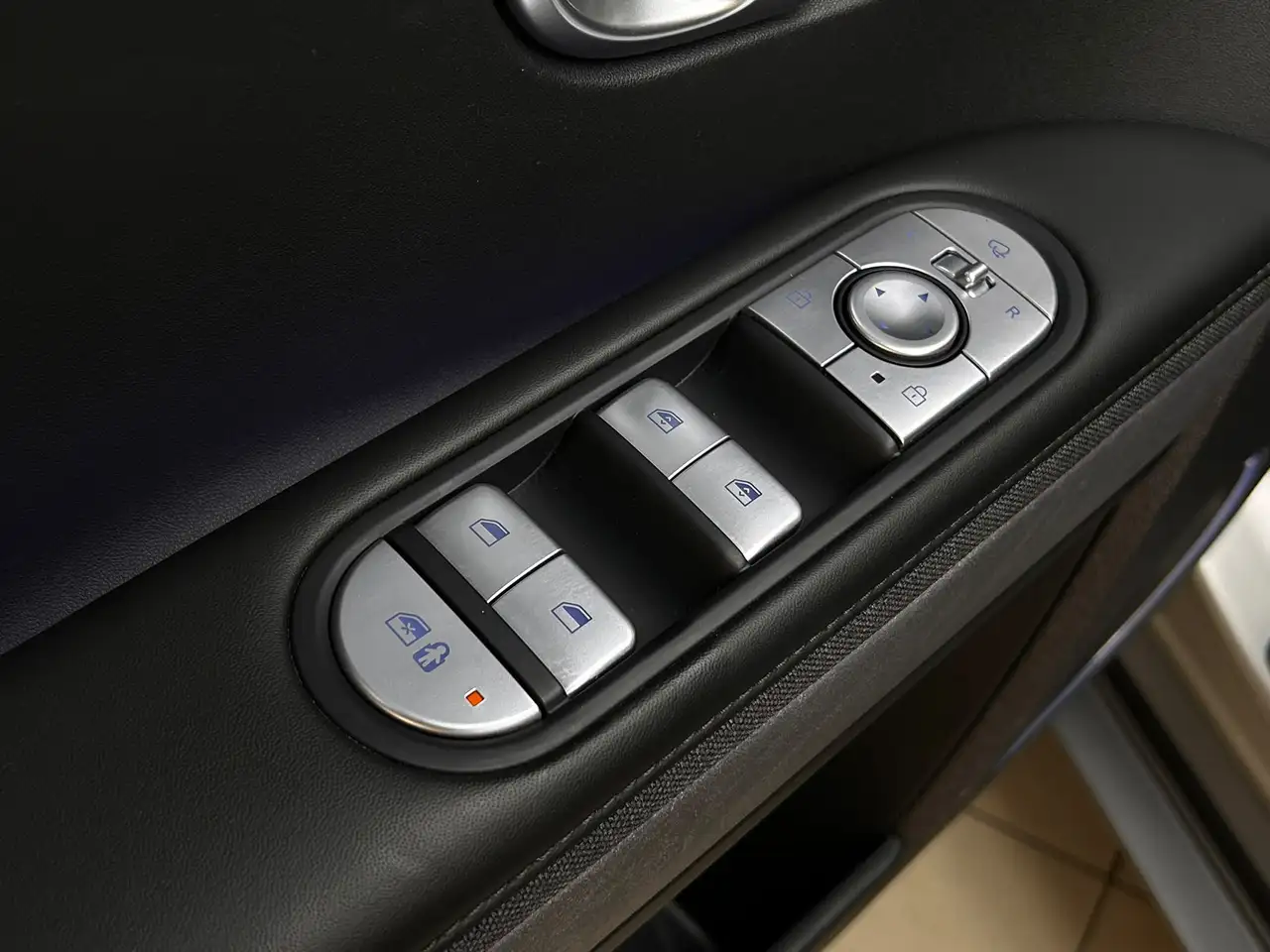 Hyundai Ioniq 5 Uniq LED+NAVI+BOSE+HEAD+SHZ+360+ACC+AHK+, миниатюра 25