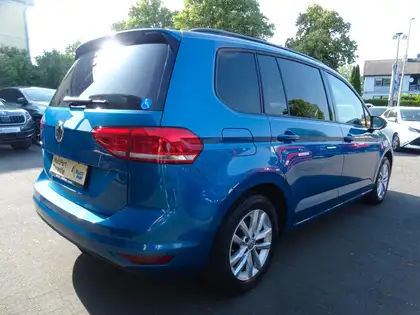 Annonce voiture d'occasion Volkswagen Touran - CARADIZE