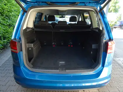 Annonce voiture d'occasion Volkswagen Touran - CARADIZE