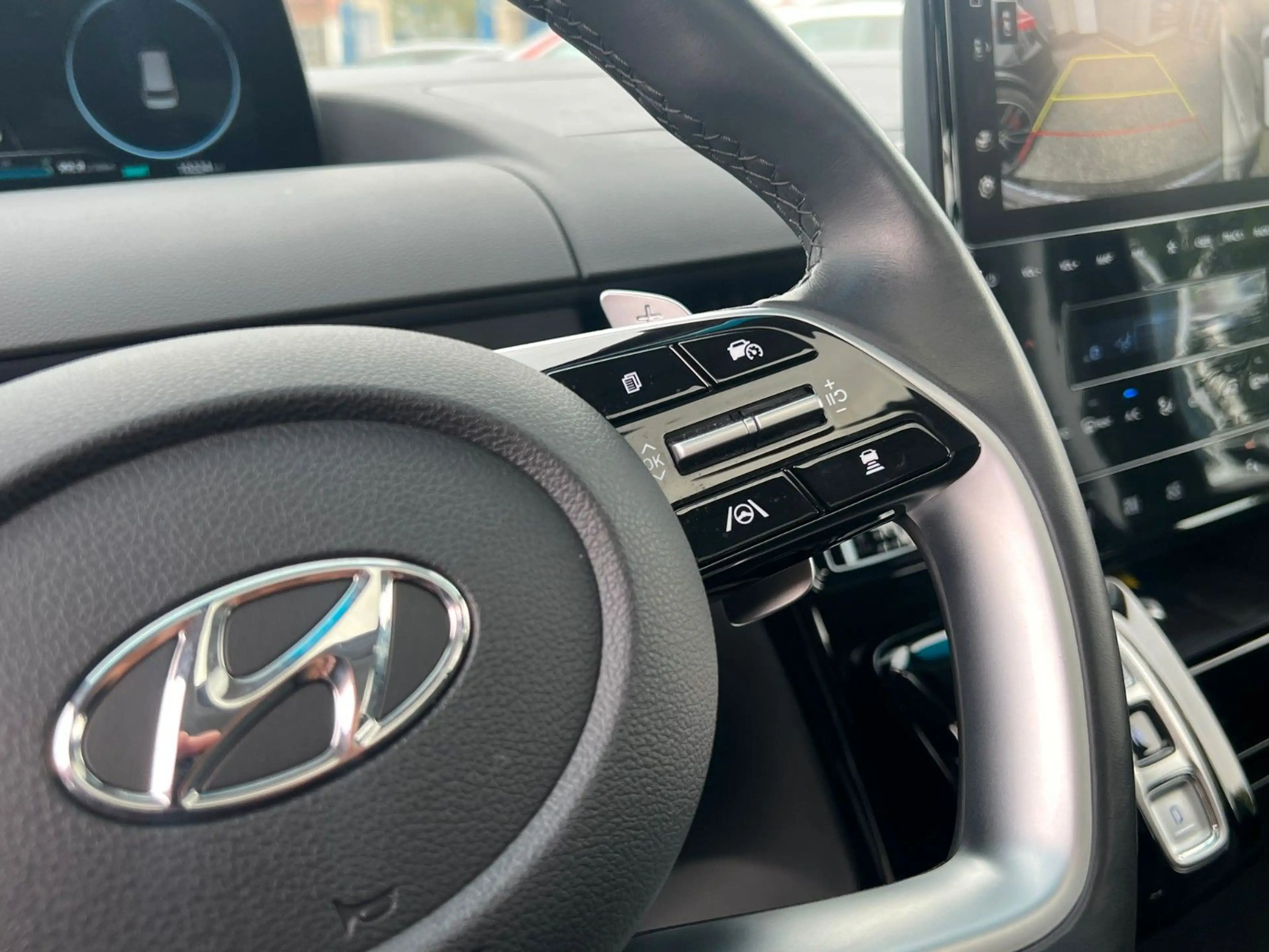 Hyundai STARIA TREND-9 SITZE-360 KAMERA-PANORAMA-ACC-LED — photo 13
