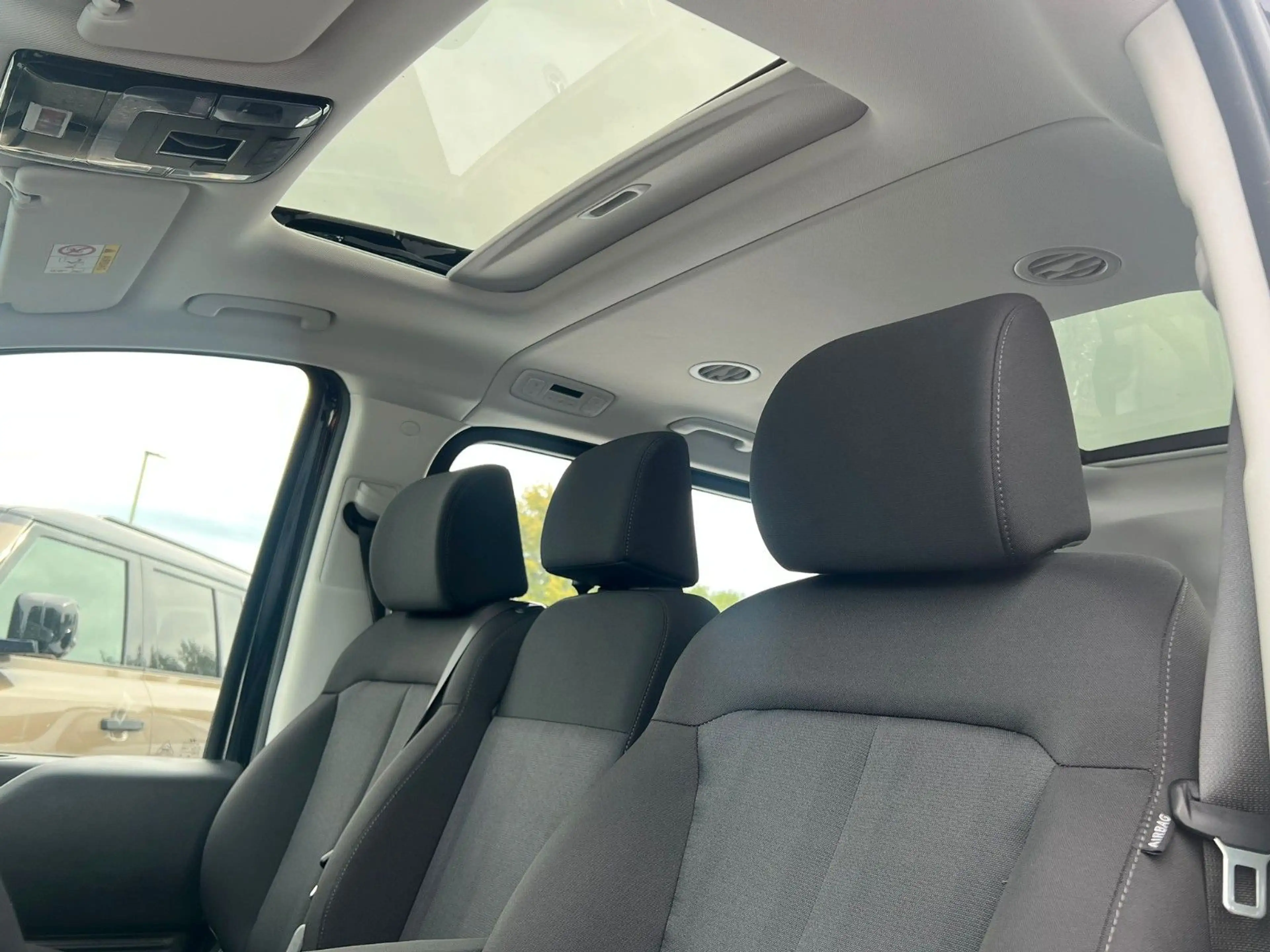 Hyundai STARIA TREND-9 SITZE-360 KAMERA-PANORAMA-ACC-LED — photo 7