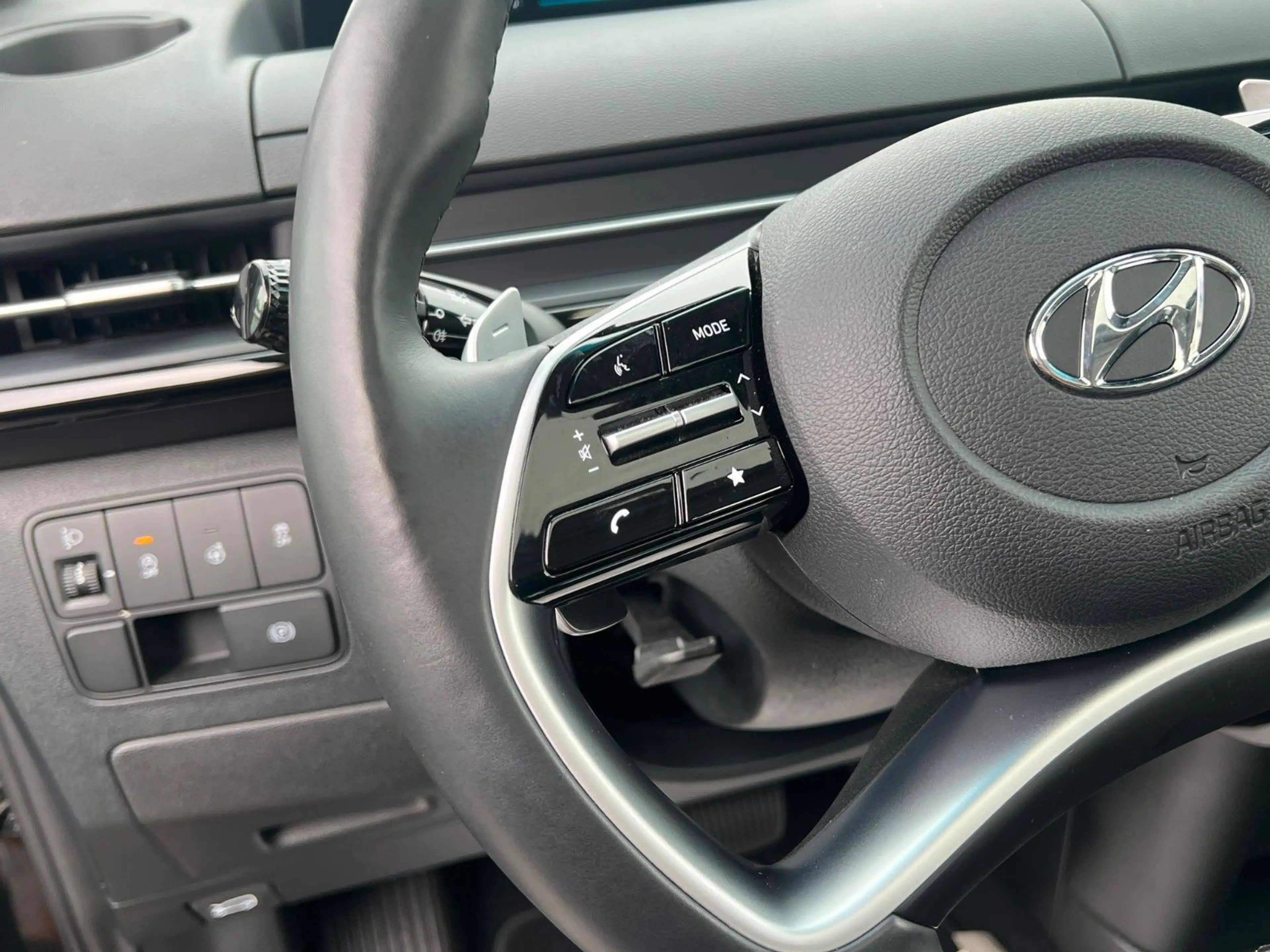 Hyundai STARIA TREND-9 SITZE-360 KAMERA-PANORAMA-ACC-LED — photo 12