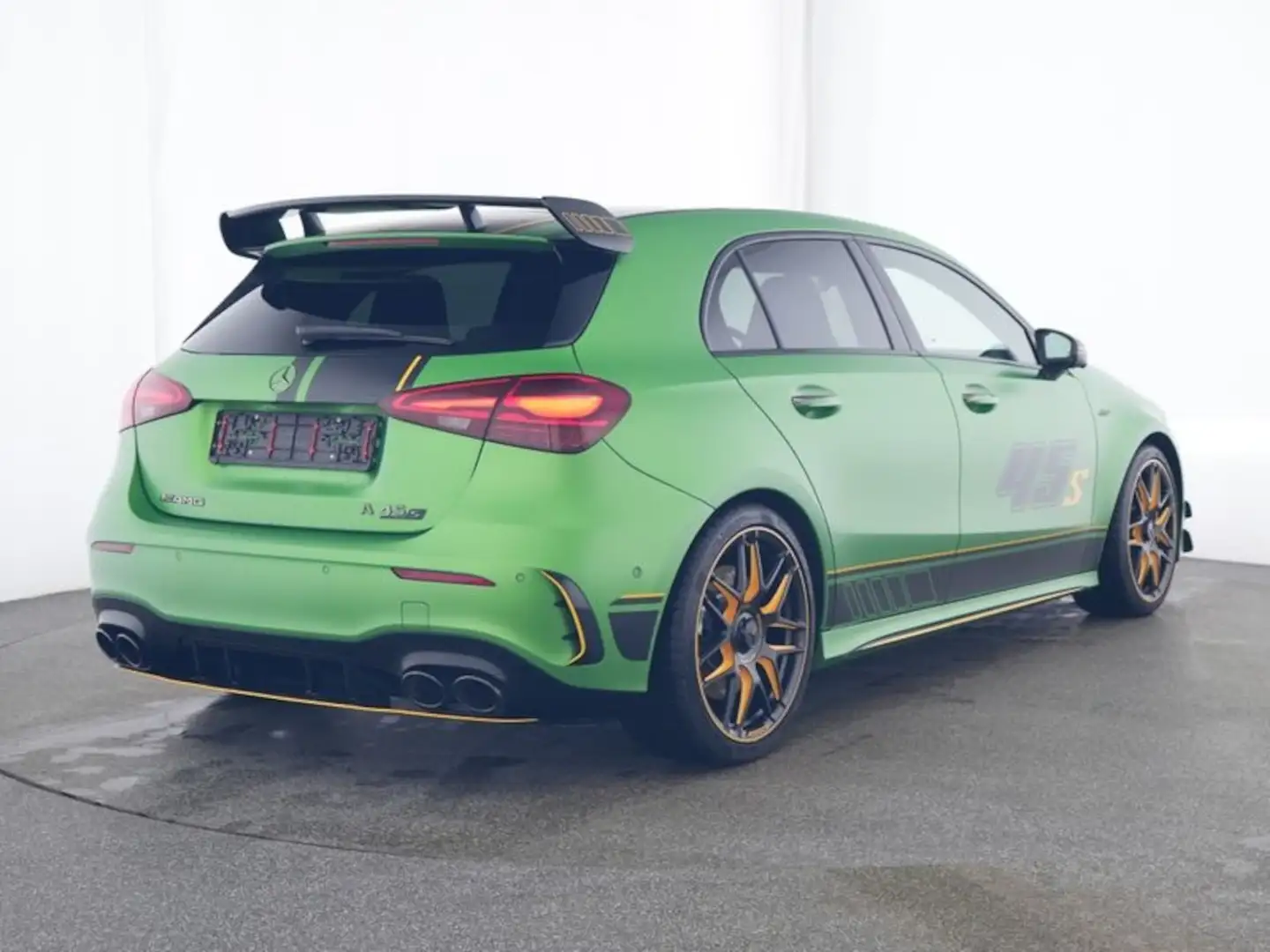 Mercedes-Benz A 45 AMG S 4M+ LIMITED EDITION NP:96.580 PREMIUM Vert - 2