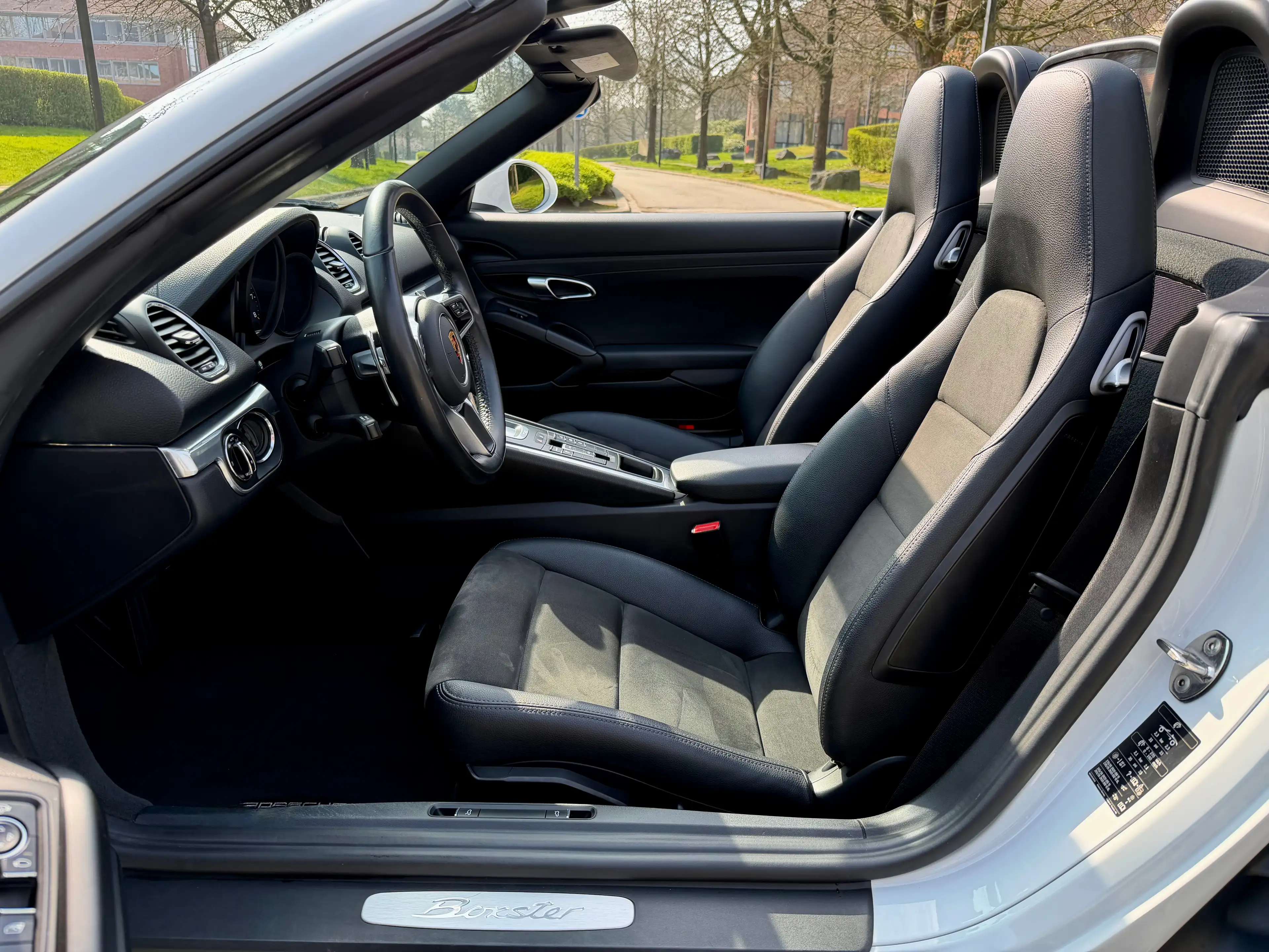 Porsche 718 Boxster 2.0 Turbo PDK *Just serviced - 1st paint* — photo 14