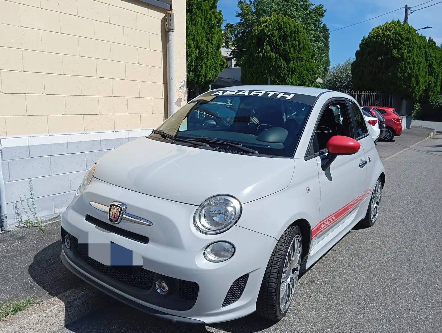 Abarth 500 500 1.4 16v t. t-jet Custom 140cv mta - 2