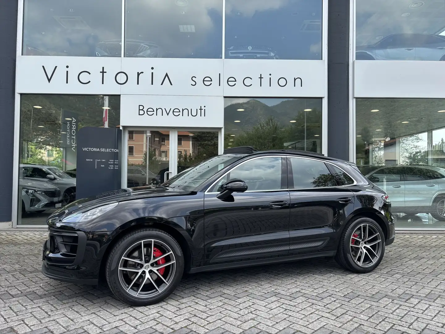 Porsche Macan 3.0 S 380 CV C.AUTOMATICO TETTUCCIO CARPLAY SEDIL Black - 1