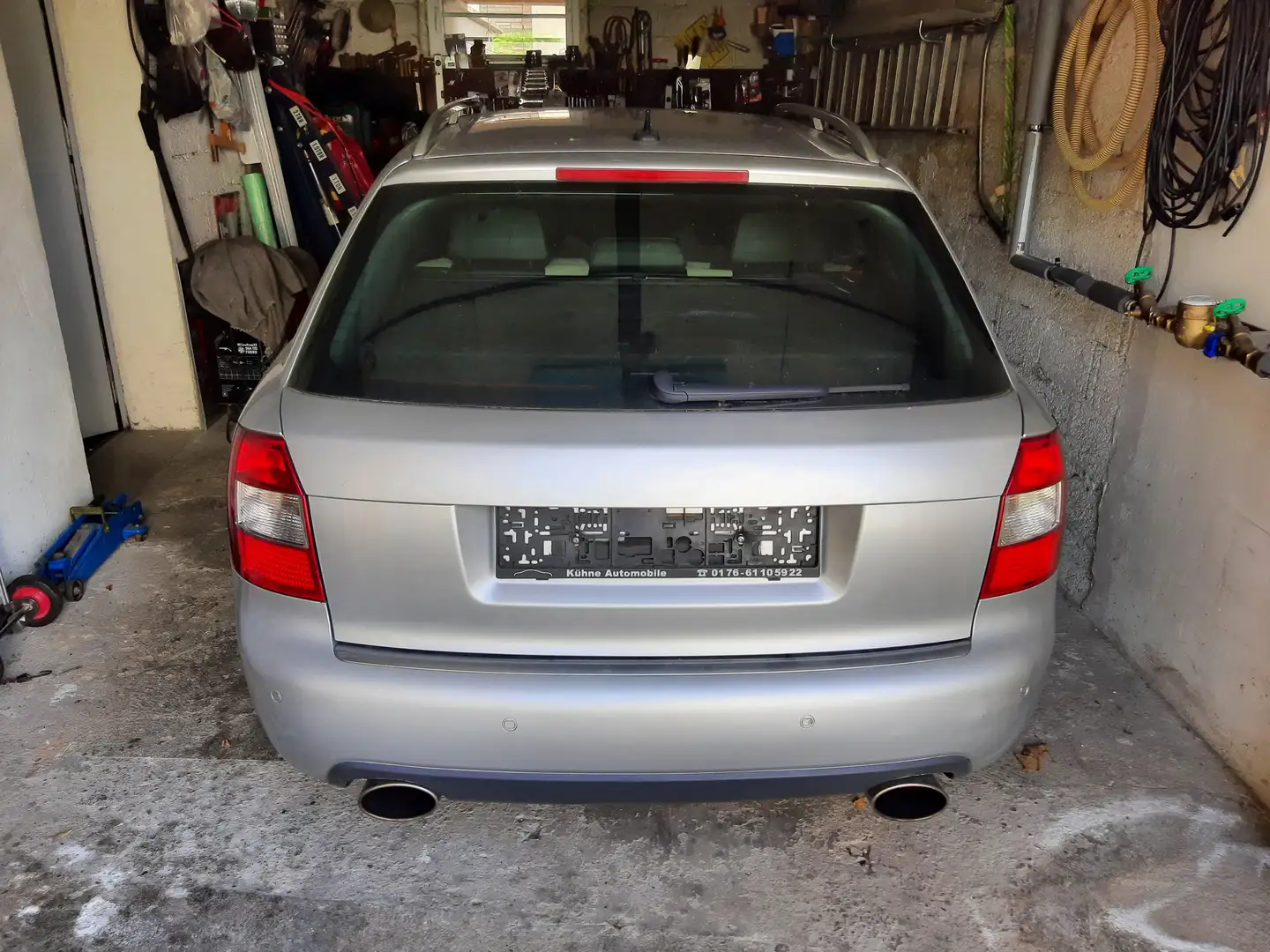 Audi S4 4.2 quattro!! NUR FÜR HÄNDLER ODER BASTLER!! Grau - 2