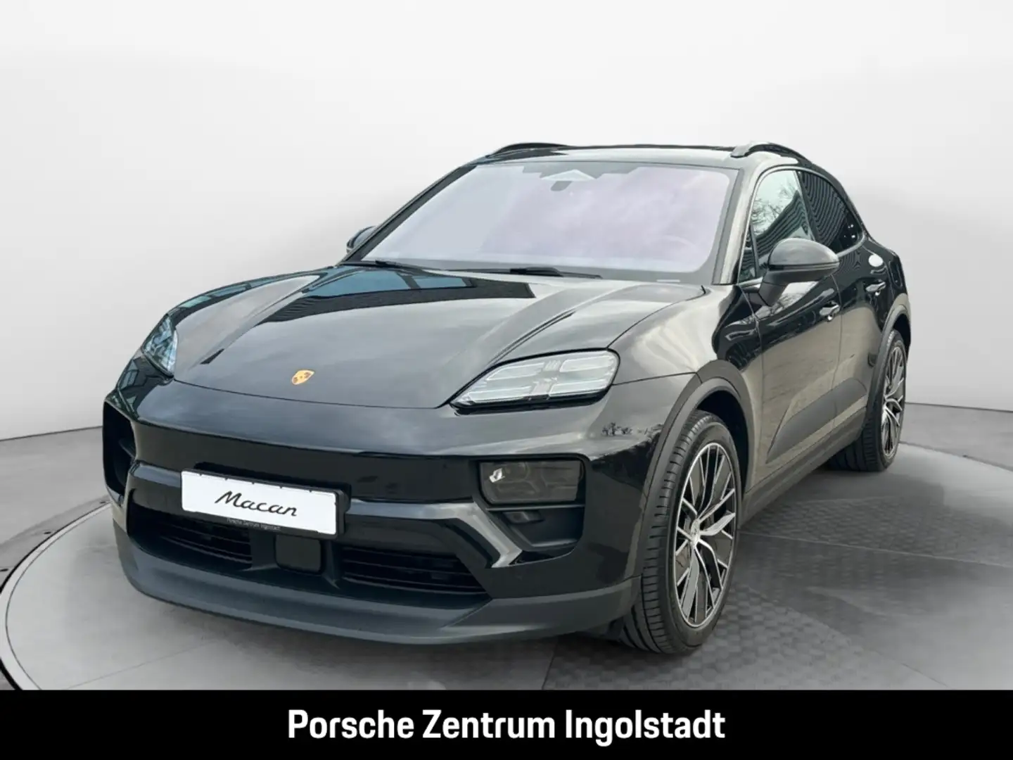 Porsche Macan Electric, verfügbar ab 12.06., Panorama, Luftfeder Nero - 1