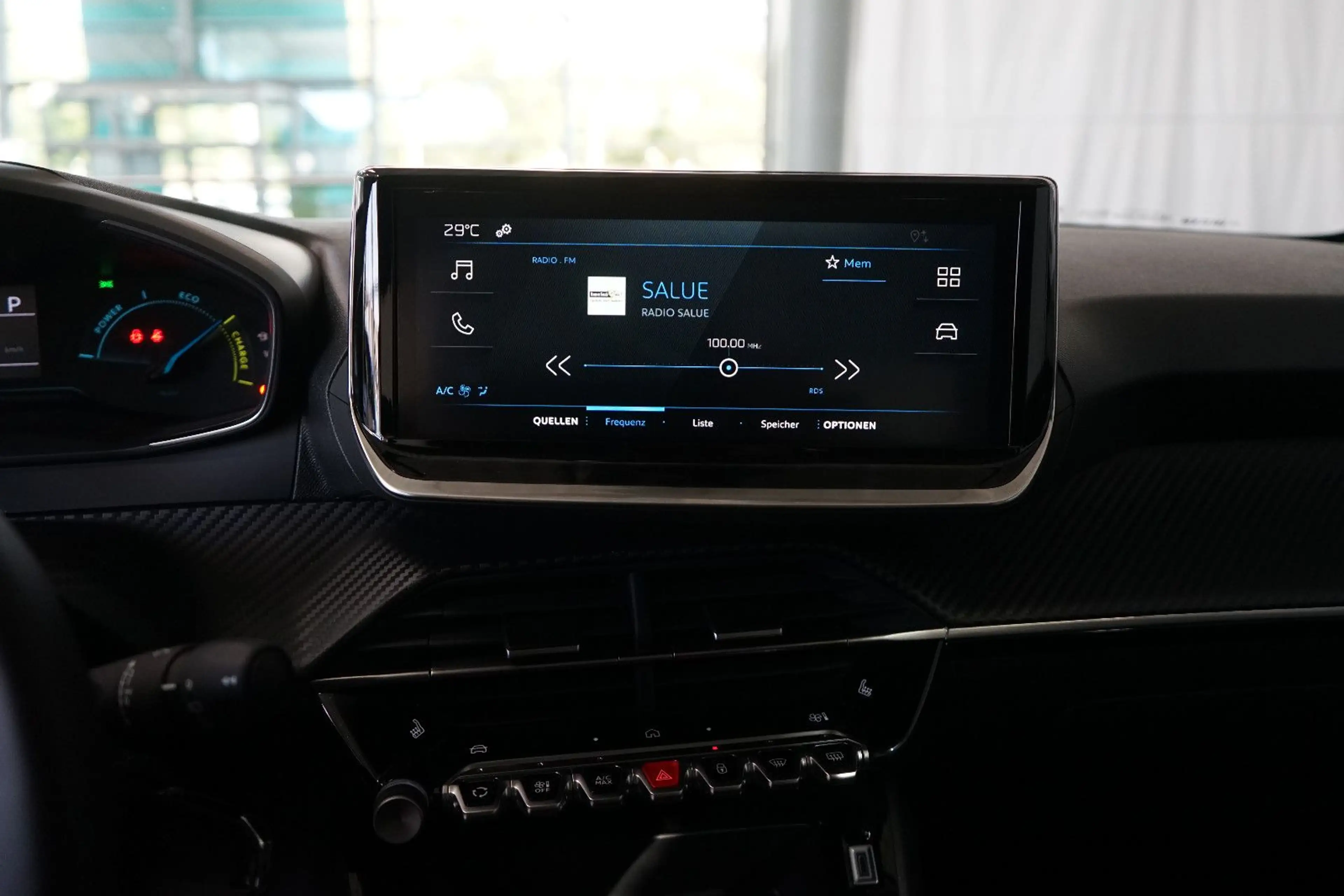 Peugeot 208 Hybrid 110 e Style Navi+LED+Sitzheizung+PDCh — photo 12