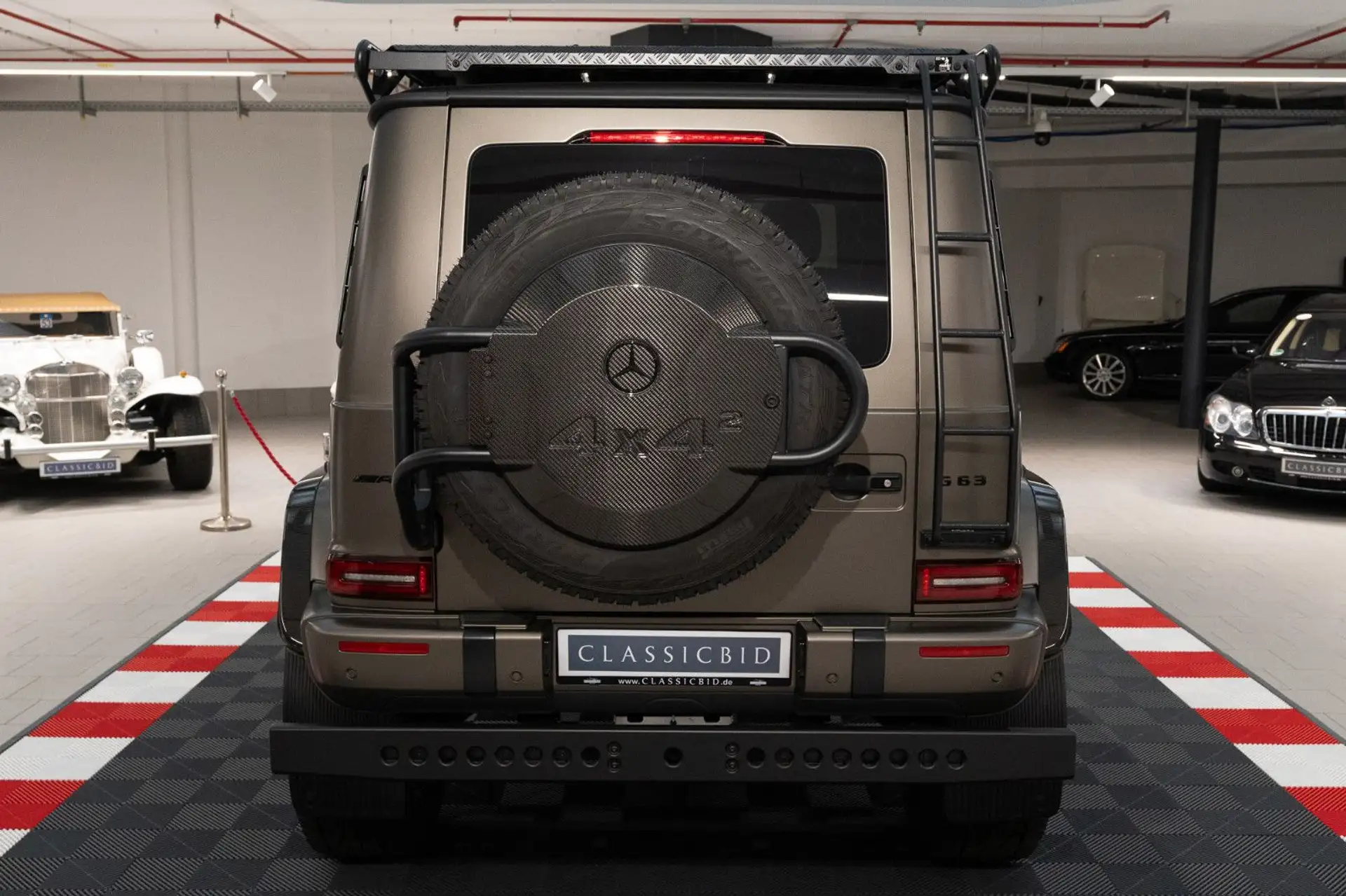 벤츠 G-Class G 63 AMG 2023 건메탈 사진 4