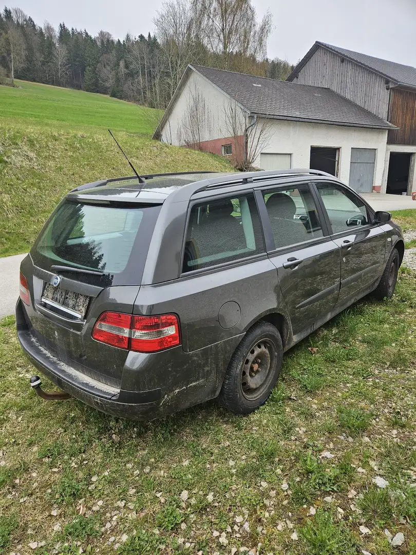Fiat Stilo Multiwagon 1,9 JTD Multijet 90 Actual - 2