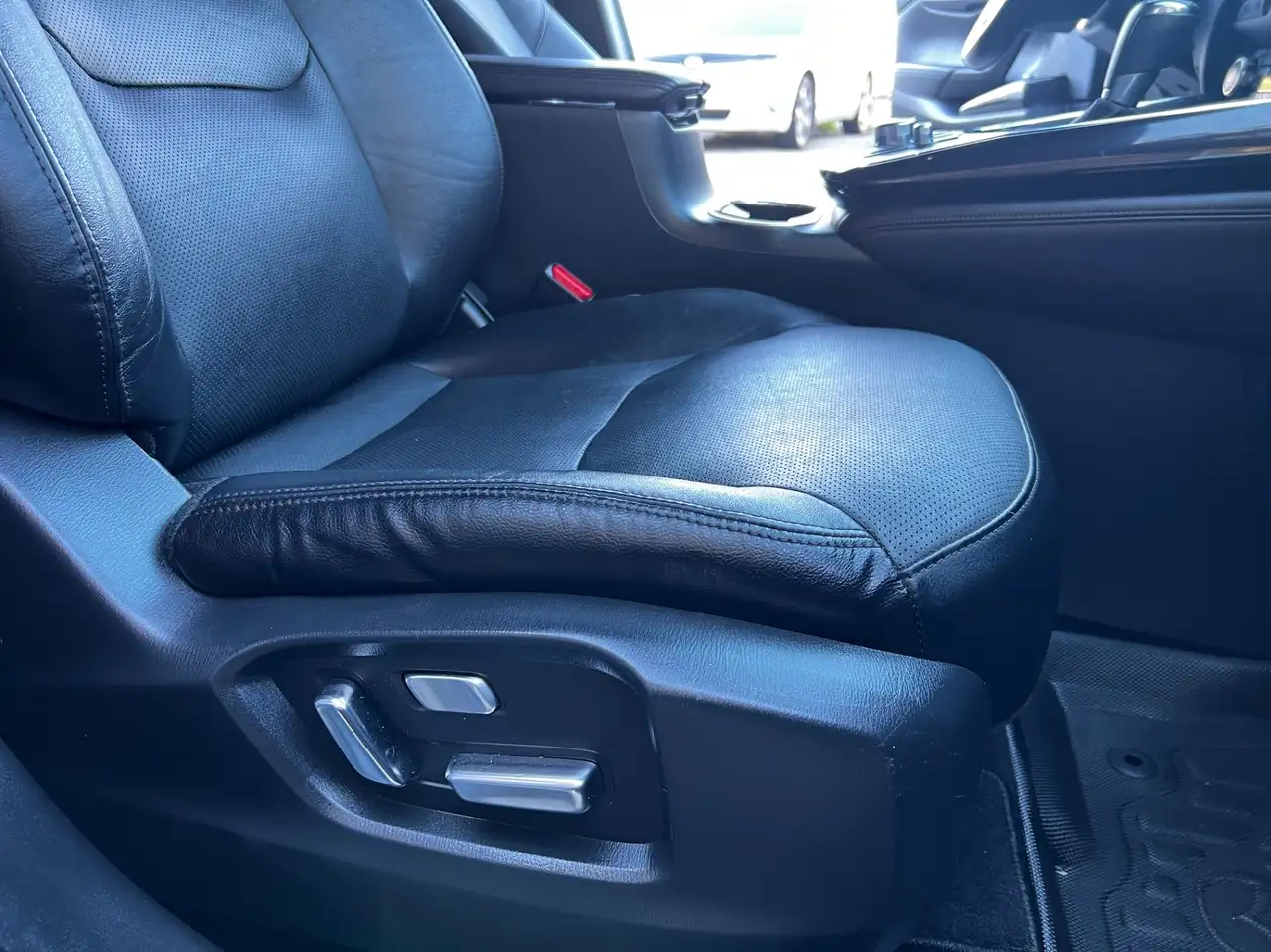 Mazda CX-9 снимка Mazda CX-9