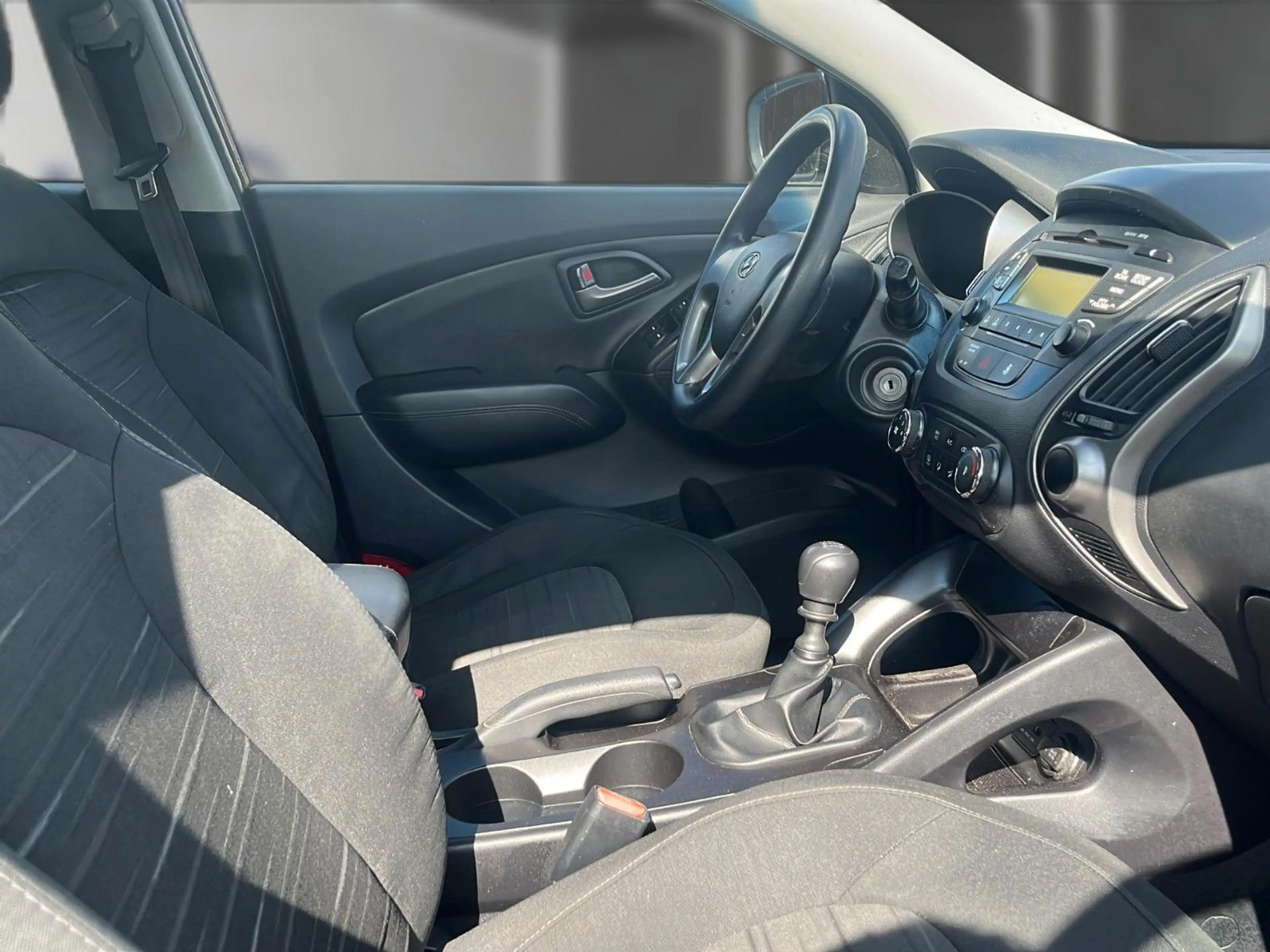 Hyundai iX35 FIFA World Cup Edition 2WD 8-Fach Nr. 019 — photo 11