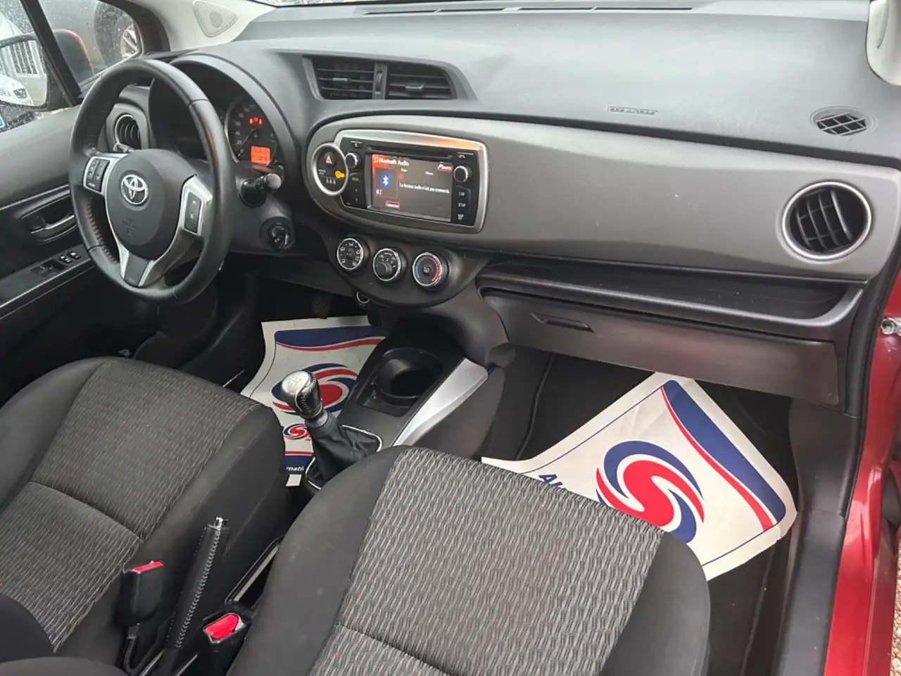 Toyota Yaris Yaris — photo 6