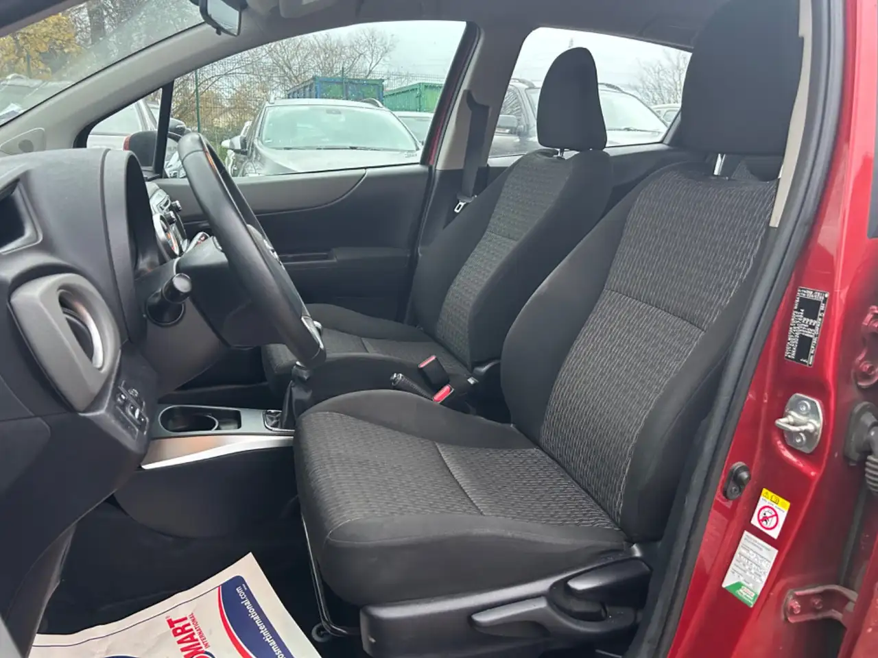 Toyota Yaris Yaris — photo 9