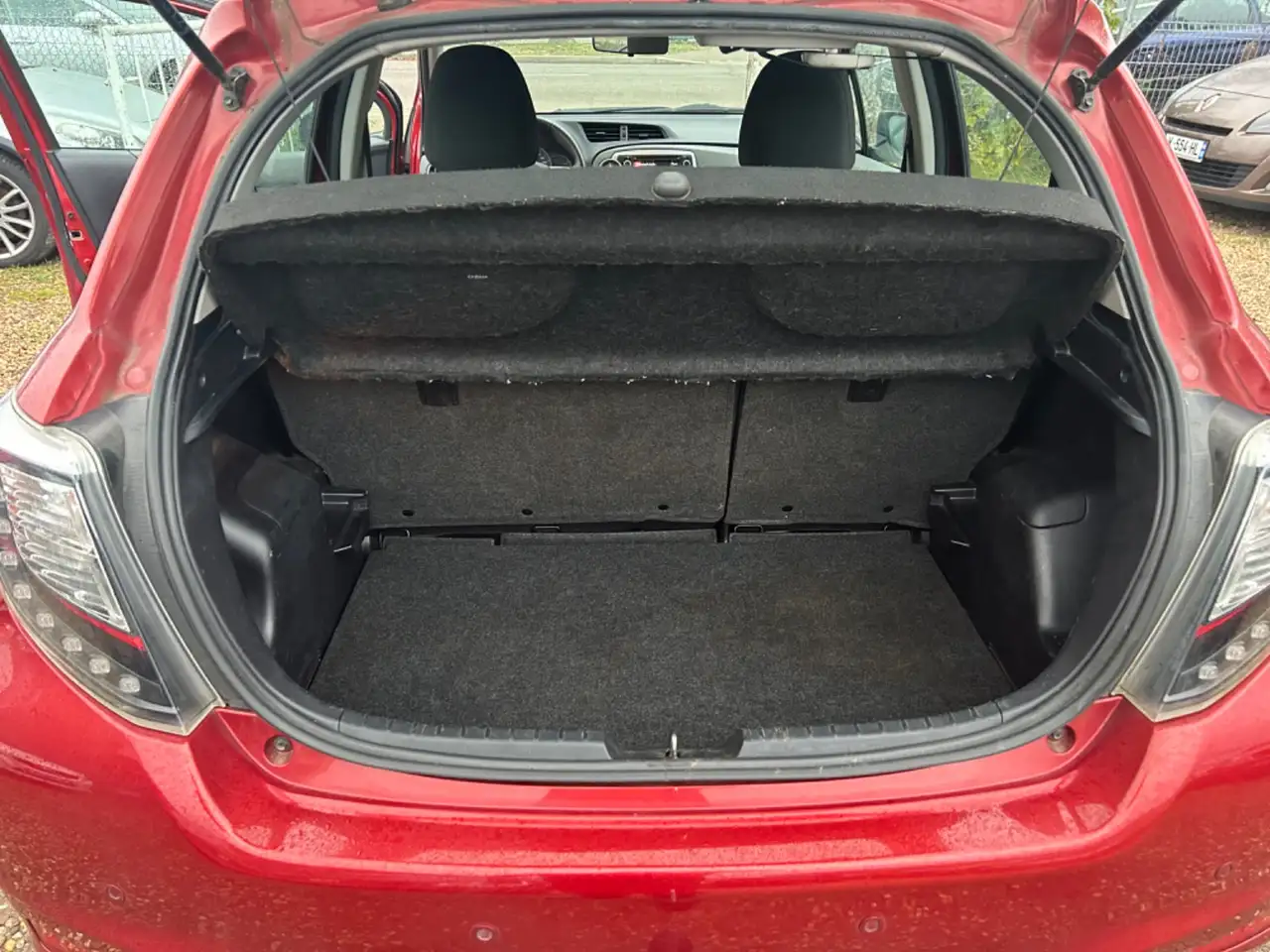 Toyota Yaris Yaris — photo 11