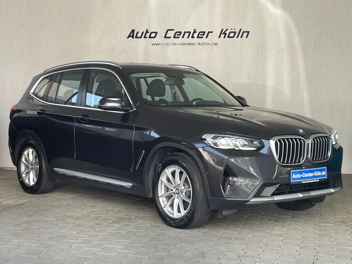 BMW X3 xDrive 20 d*Navi*Leder*LED*1.Hand* Grau - 2