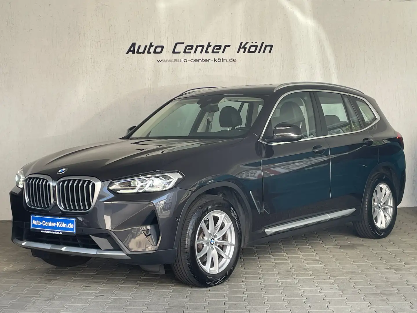 BMW X3 xDrive 20 d*Navi*Leder*LED*1.Hand* Grau - 1